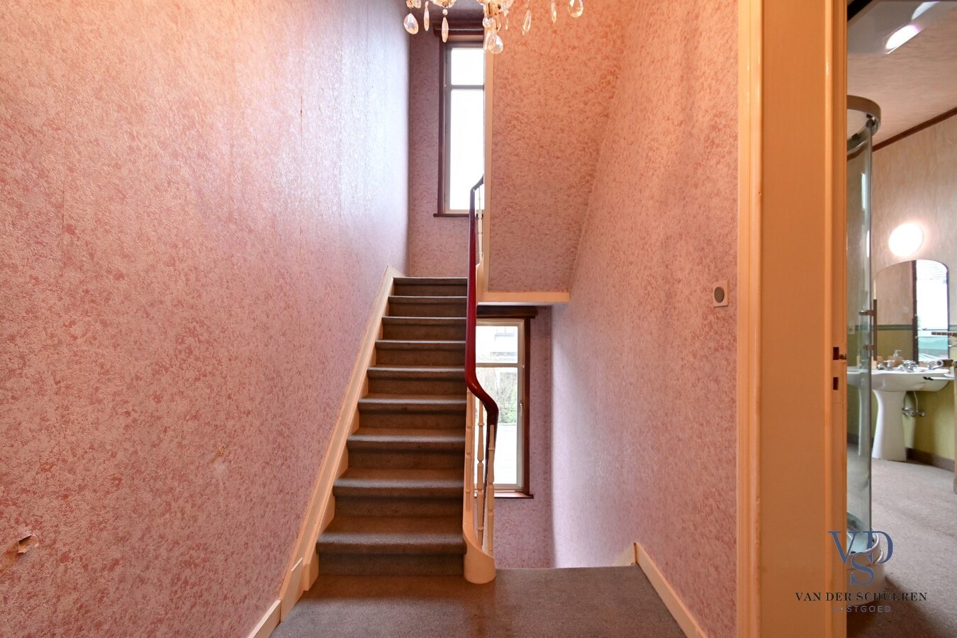 Bijzonder ruime stadswoning op gunstige ligging 