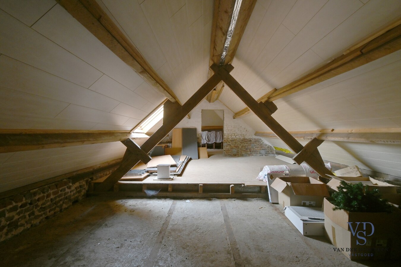 Landelijke woning te Kerkgate Mater. 