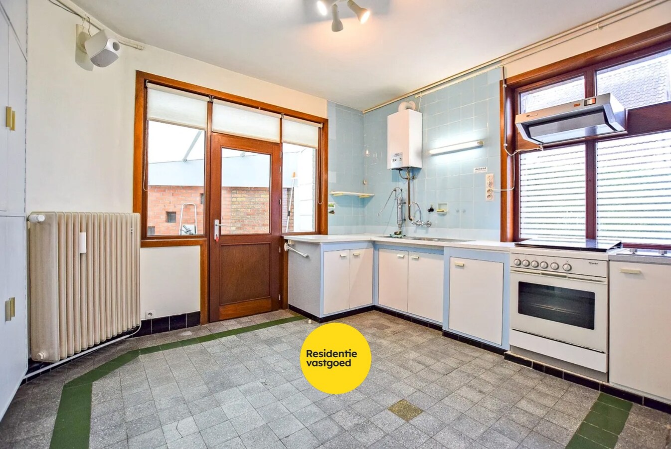 Verkocht | onder voorbehoud woning - Veurne