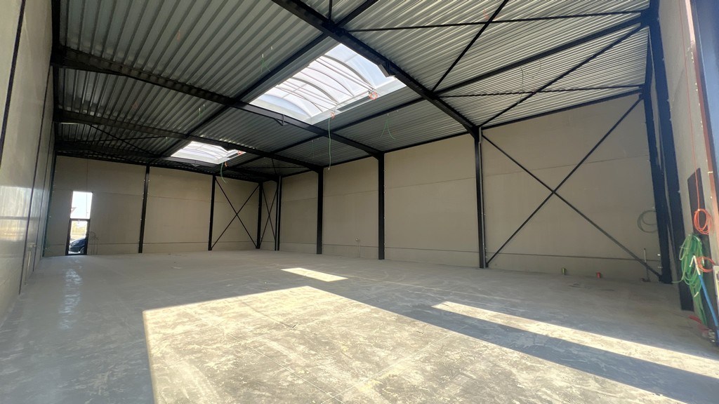 Nieuwbouw magazijn te huur in kmo-park Schipdonk in Deinze