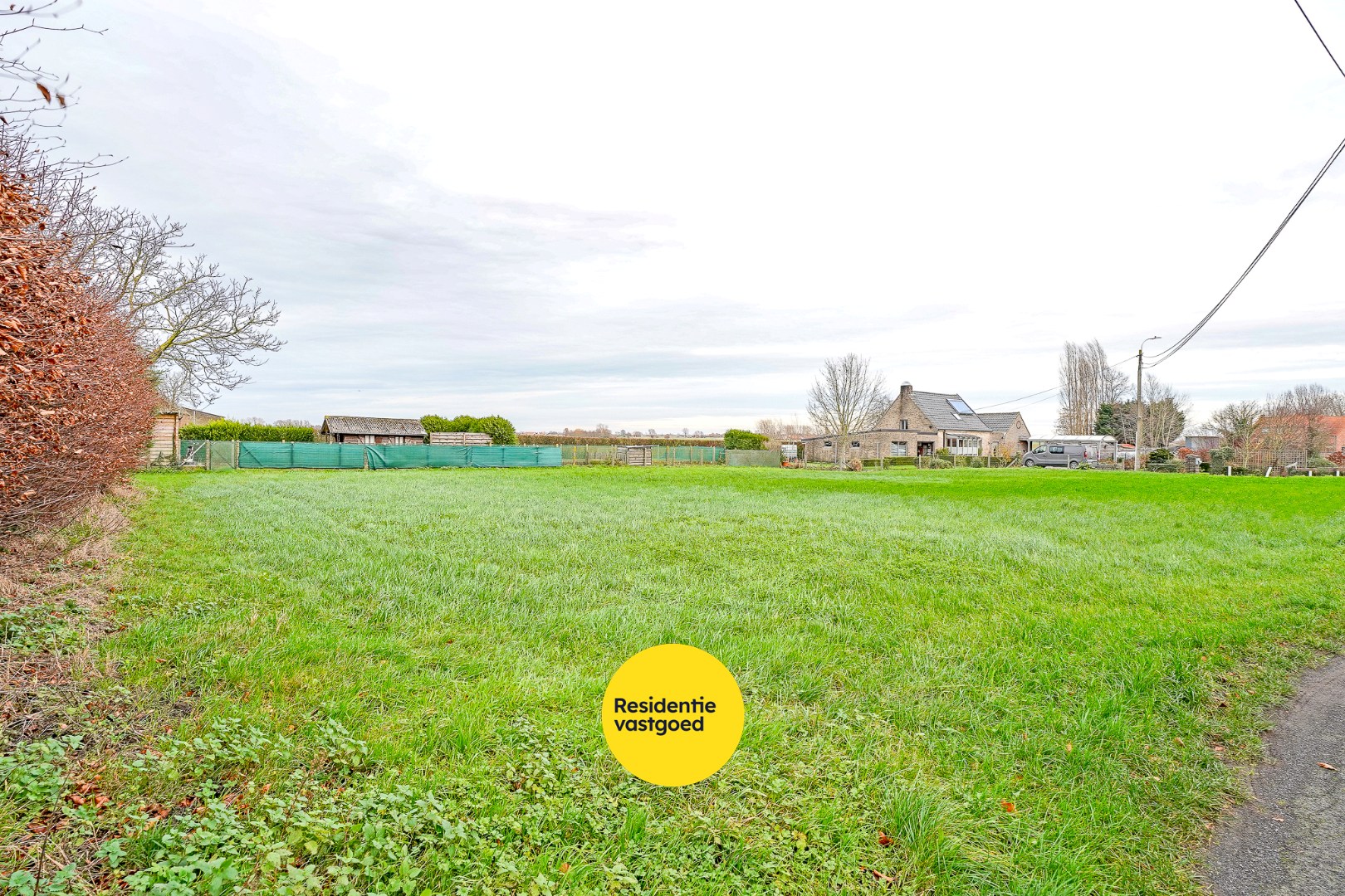 Te renoveren halfopen woning op een perceel van 1.809m² te Houthulst 