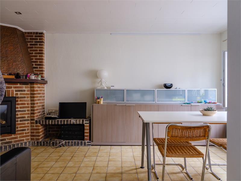 Rustig gelegen 2 slaapkamer appartement nabij Gent St-Pieters 