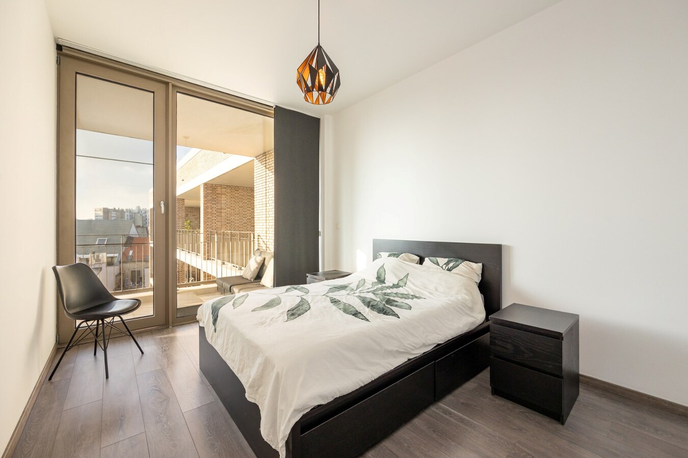 Modern appt met 2 slpk en ruim terras nabij 't Eilandje! 