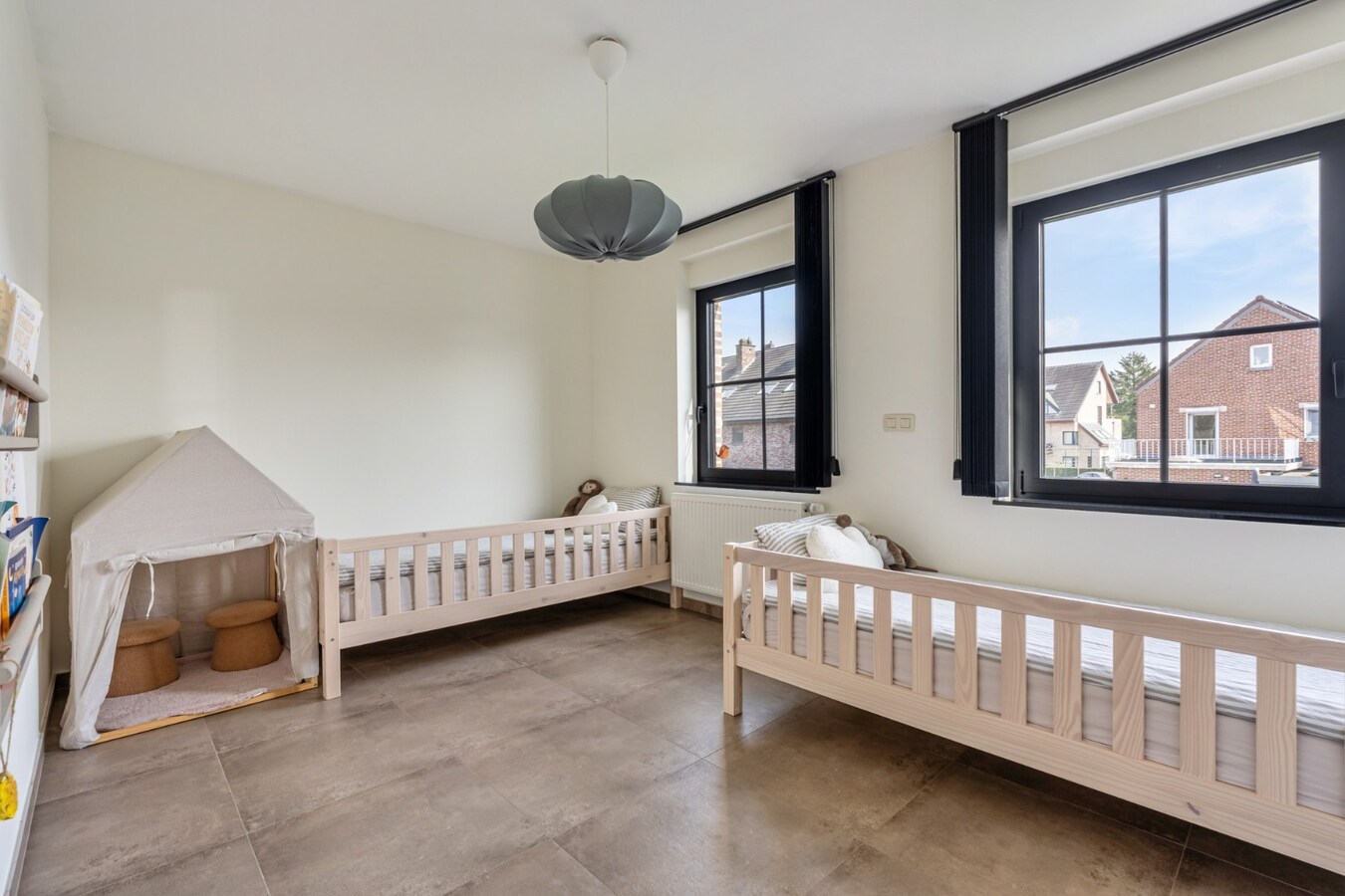 UNIEK VASTGOEDAANBOD! Kwaliteitsvolle pastorijwoning met duurzame technieken en uitzonderlijk wooncomfort 