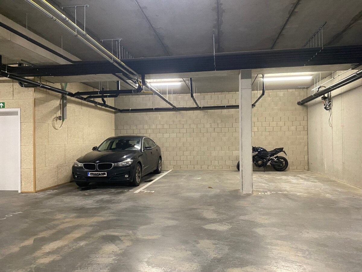 Garage-parkeerplaats in Residentie "Poort tot Heilderveld" 