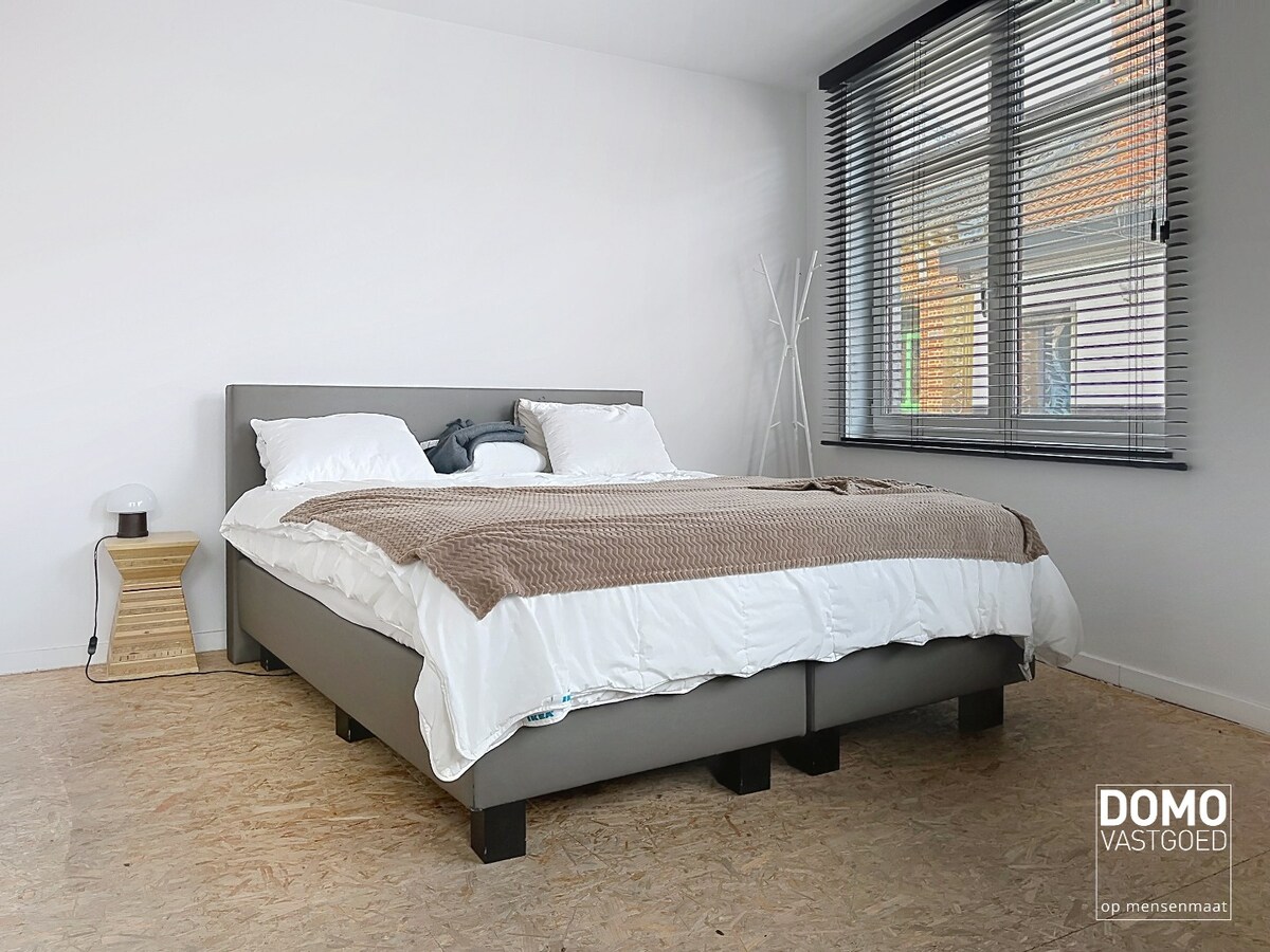 Ruim 1-slaapkamerappartement in Hasselt met loftstijl en Energielabel E, bewoonbare oppervlakte 105.00 en EPC-waarde 430.00 
