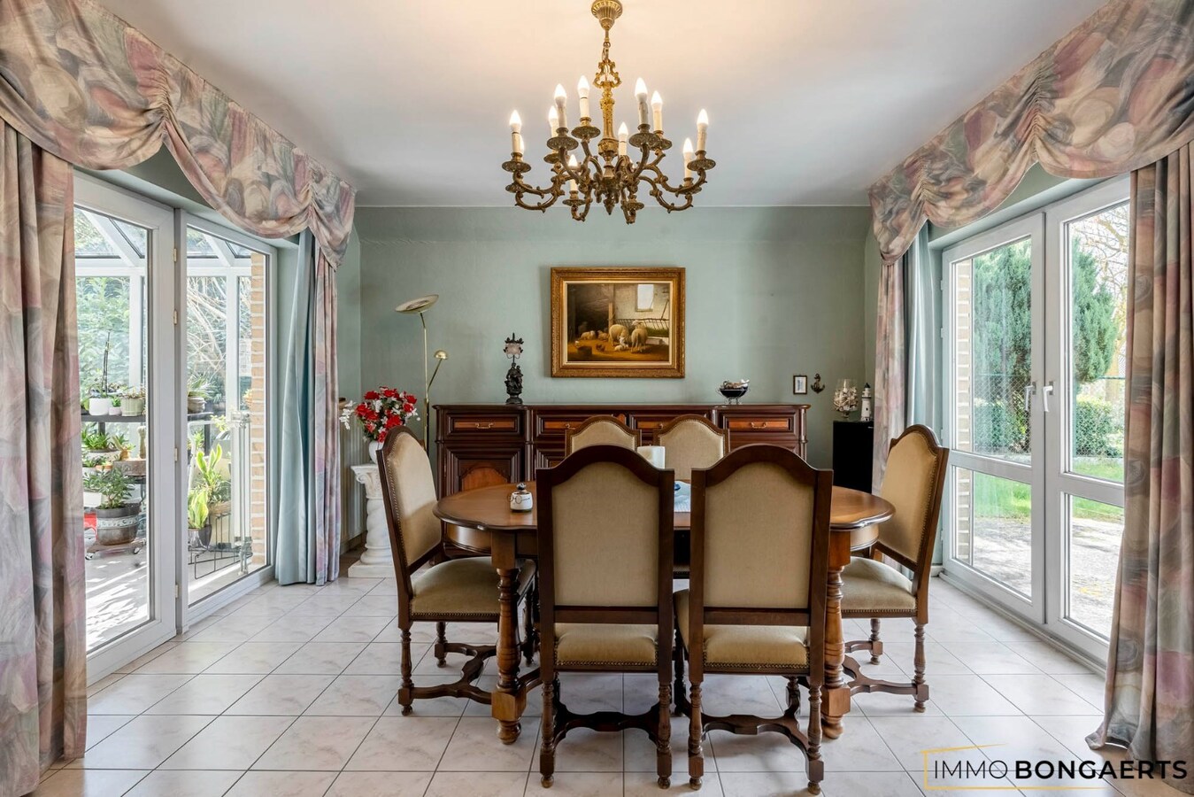 Ruime, rustig gelegen woning met drie slaapkamers 