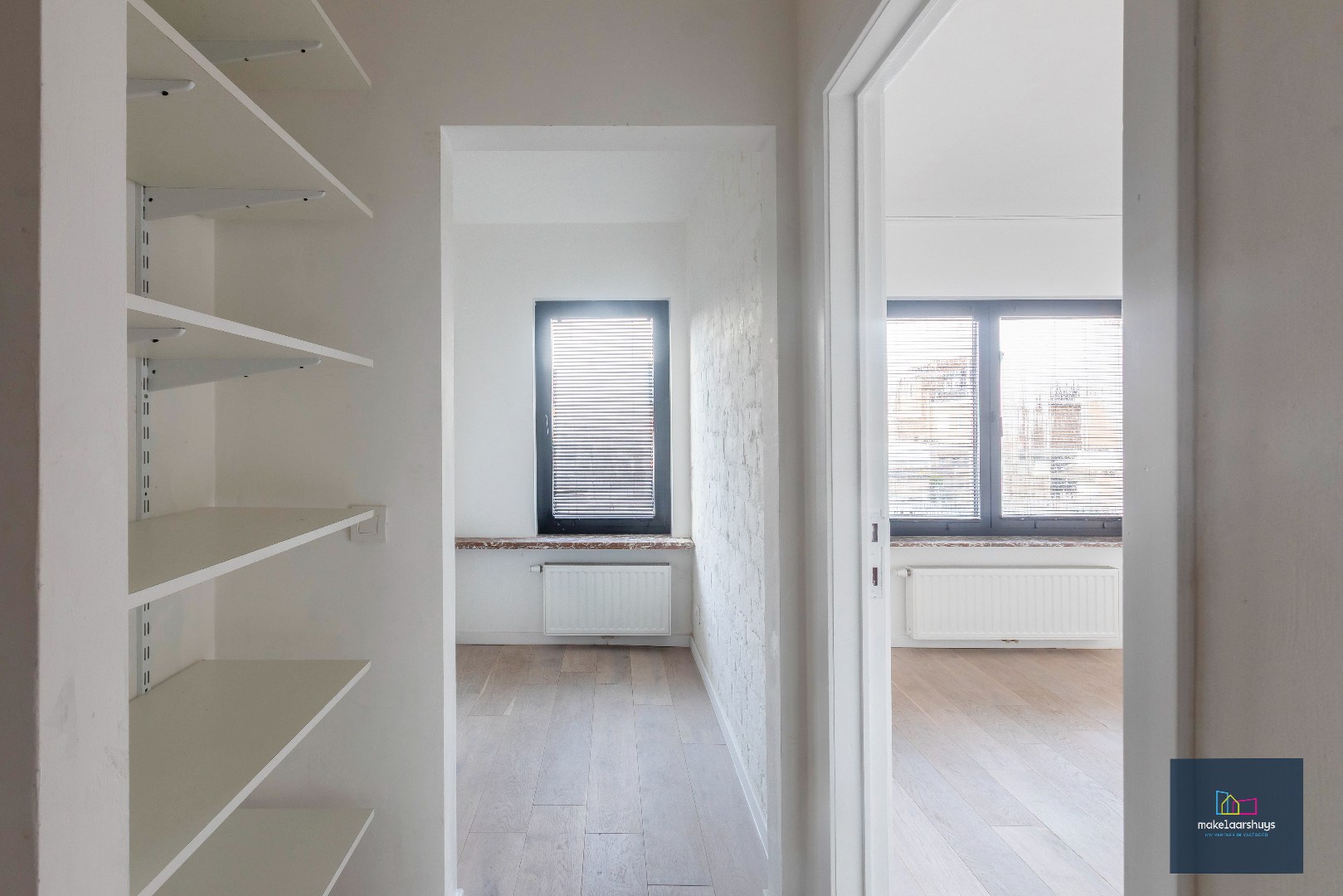 Instapklare eigendom met tuin te Mariakerke 