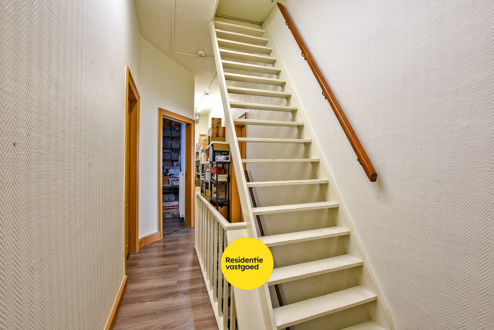 Restaurant 'De Haven' volledig gebouw met mogelijheden vlakbij de kaai gelegen op 313 m². 