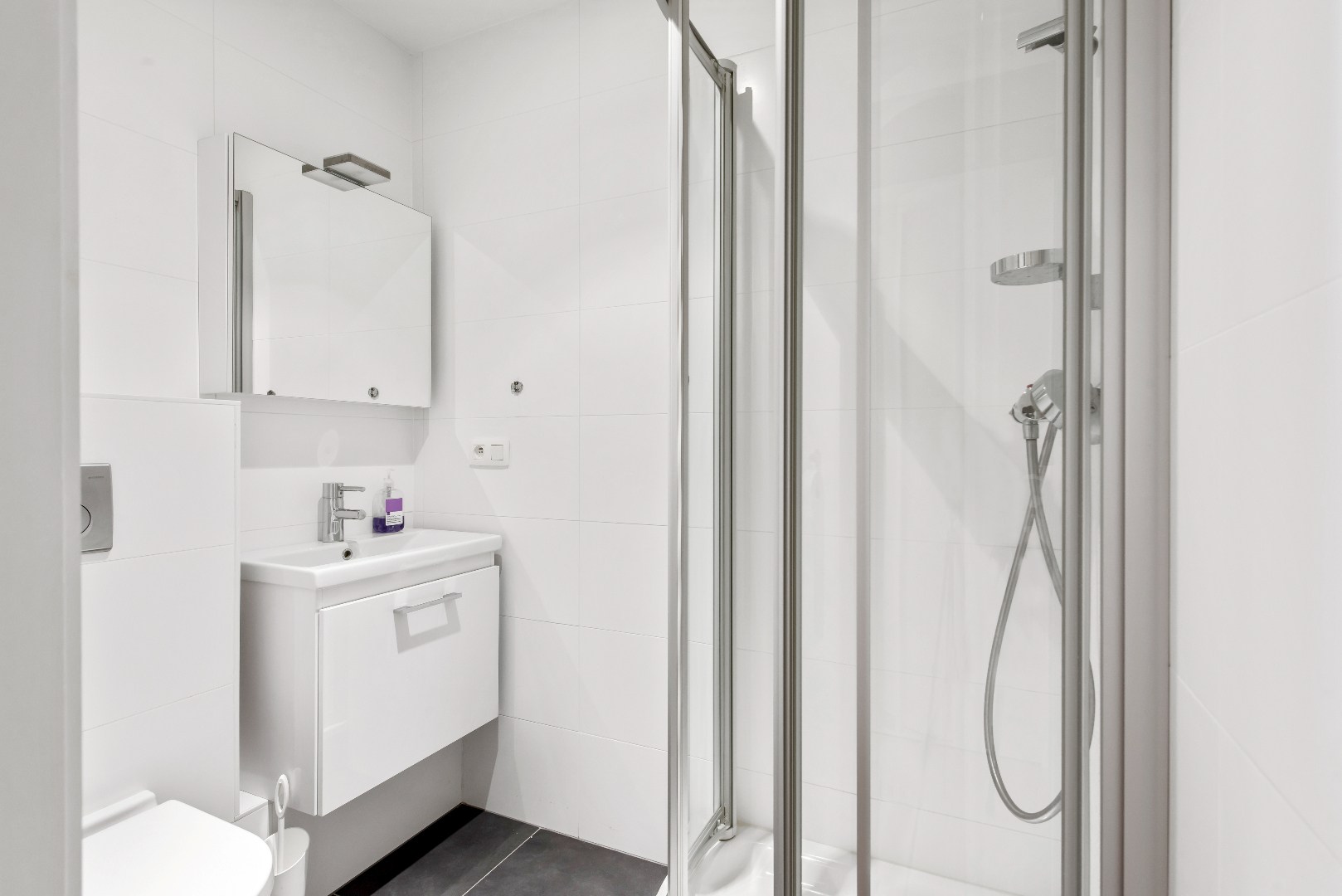 Appartement spacieux et meublé avec 3 chambres 