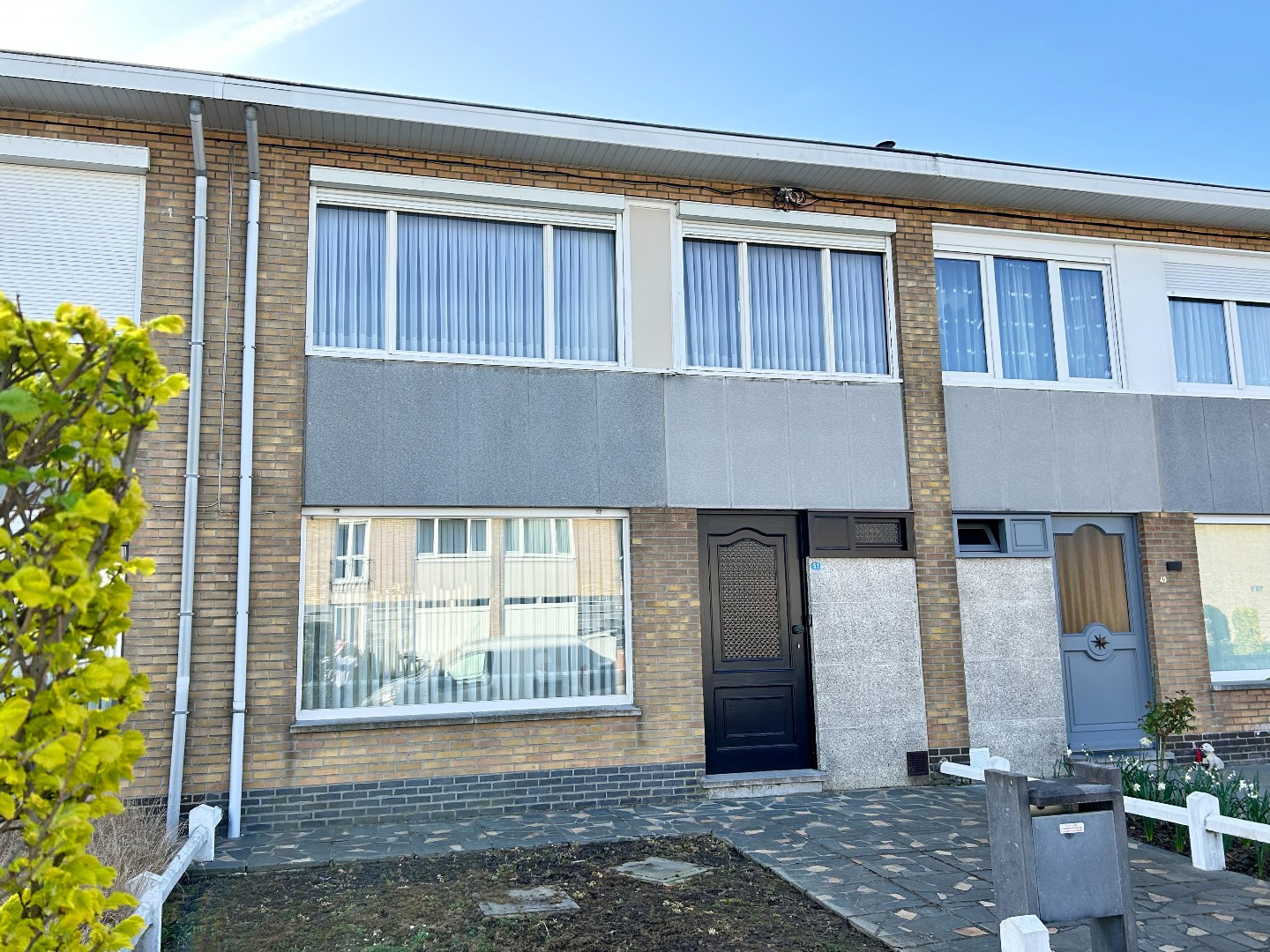 Verzorgde stadswoning met tuintje op 201m² 