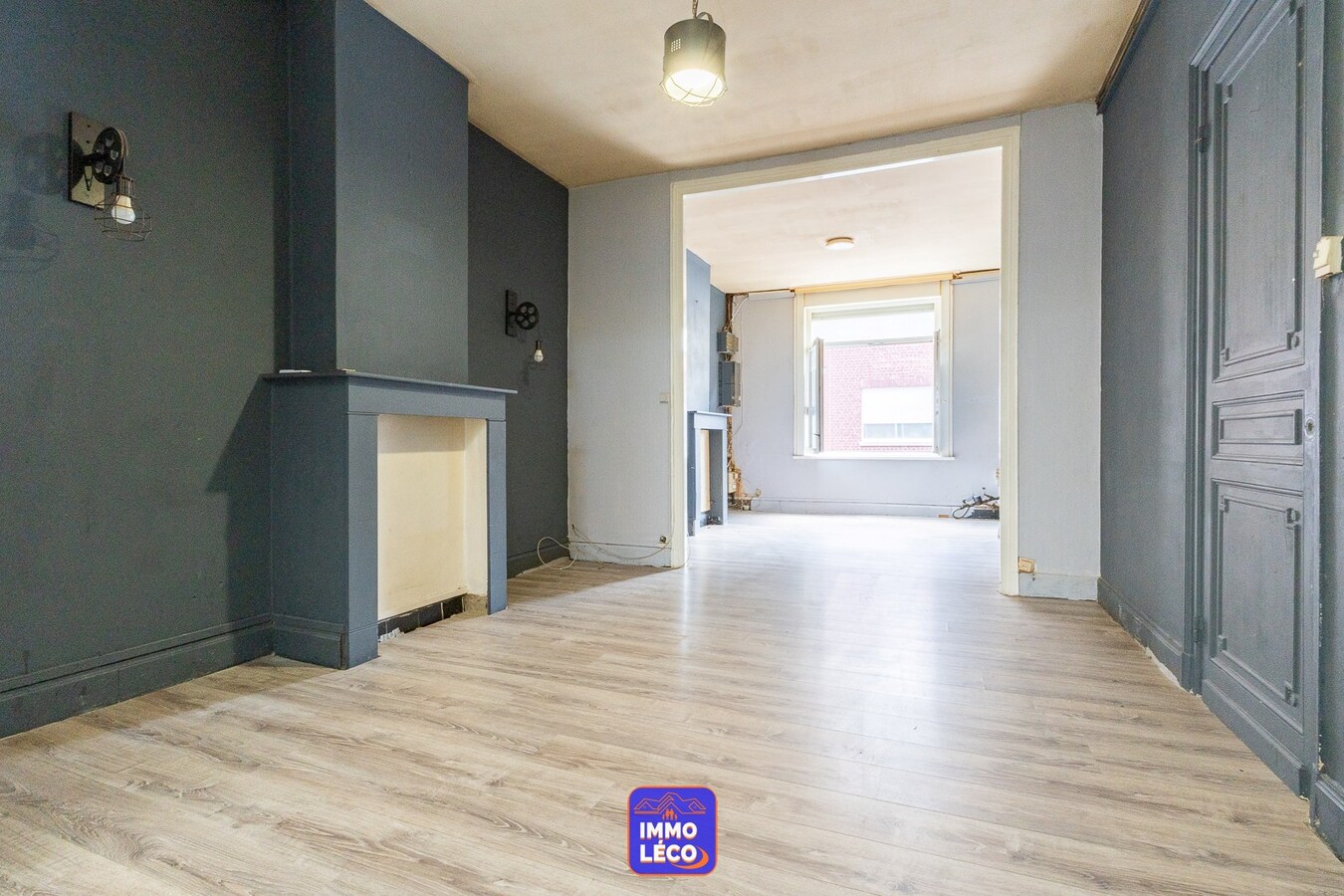 Maison offrant de beaux volumes avec jardin, plein centre-ville ! 