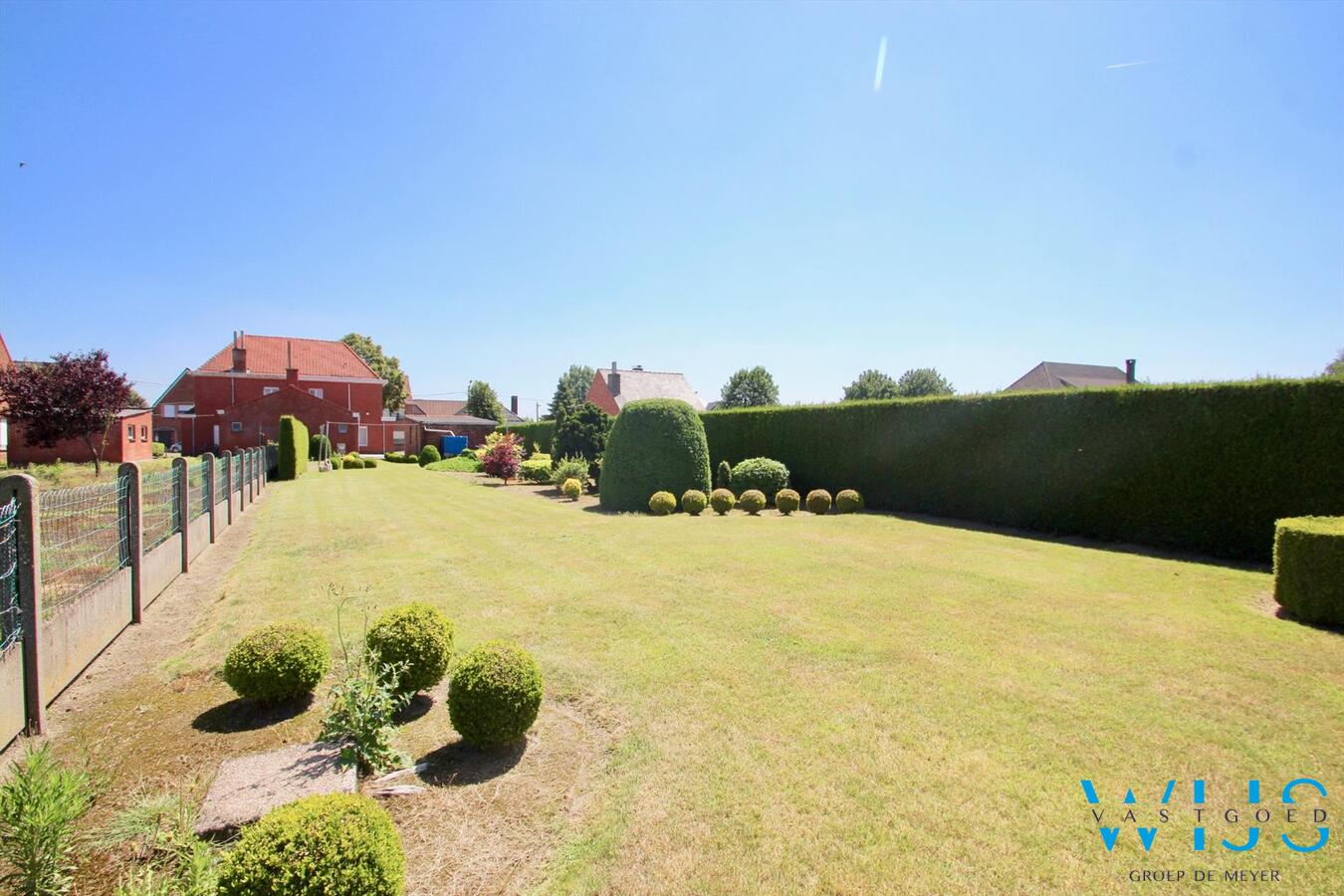 Super onderhouden woonhuis op een mooi perceel van 847 vierkante meter te ERTVELDE 