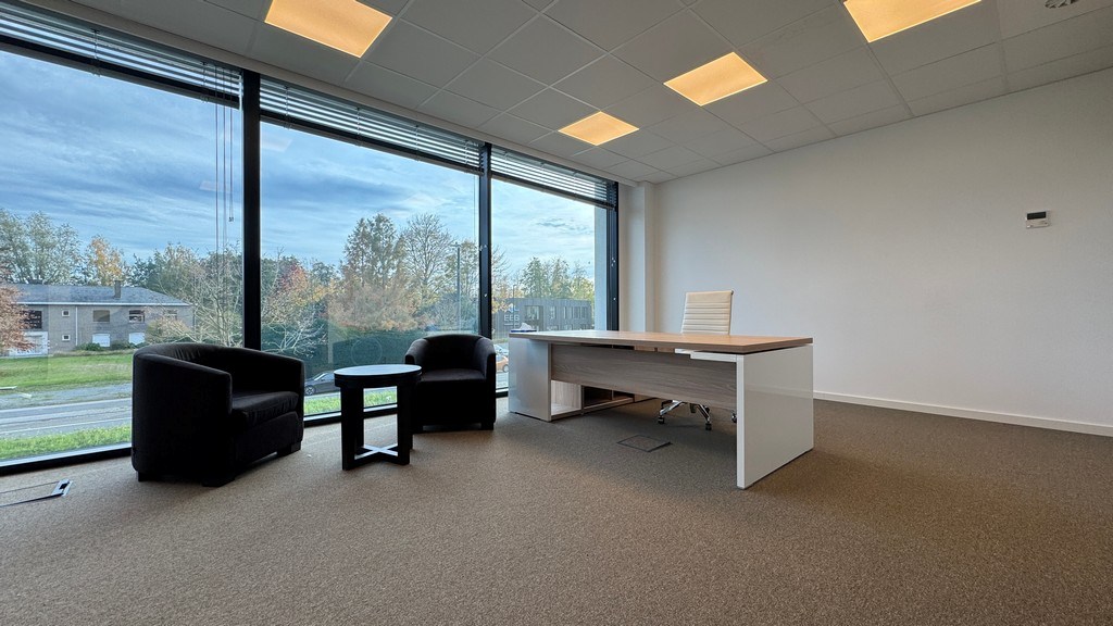 Mooi ingerichte kantoren te huur op zichtlocatie in Sint-Martens-Latem
