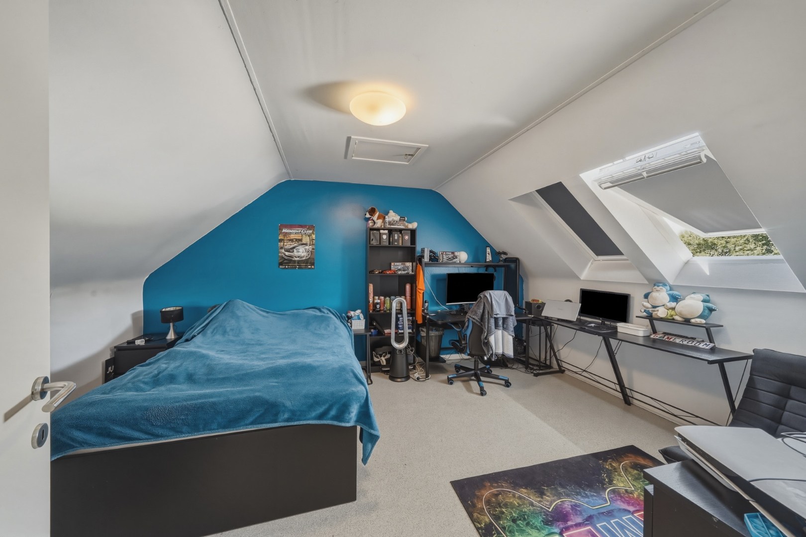 Verhuurd appartementsgebouw met 3 woonentiteiten 