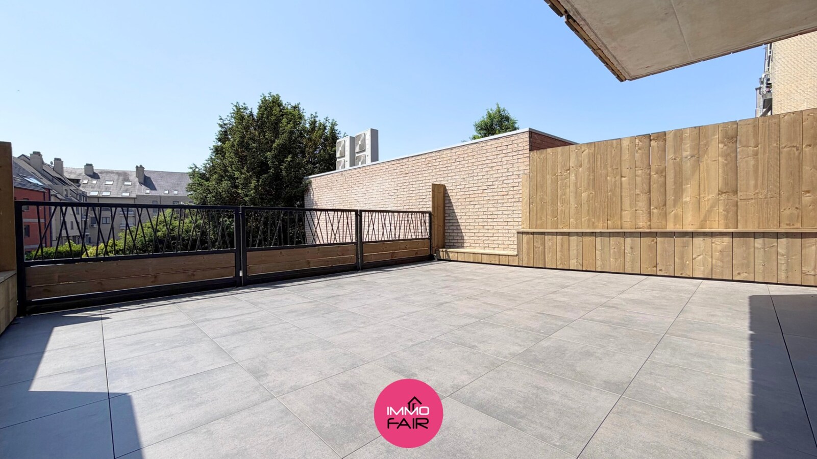 Nieuwbouwappartement op toplocatie in hartje Lanaken met zonnig terras 