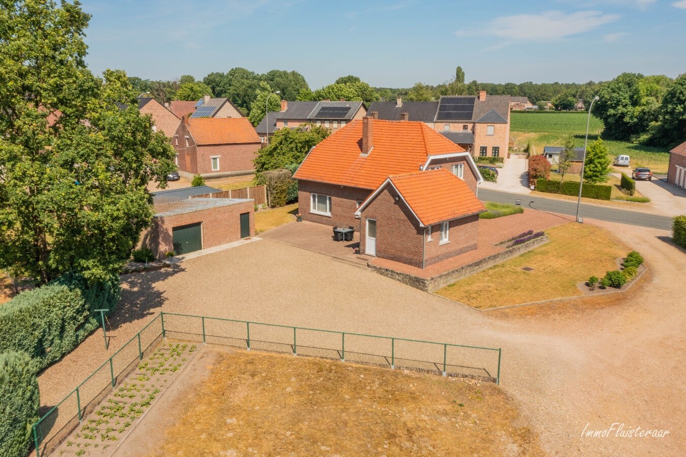 Belle maison avec écurie et terrain d'environ 1,63 ha à Opglabbeek (Oudsbergen) 