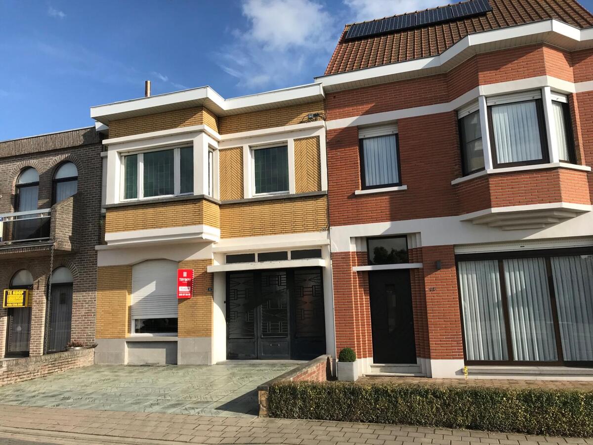 Verrassend ruime woning vlakbij het centrum van Houthulst 