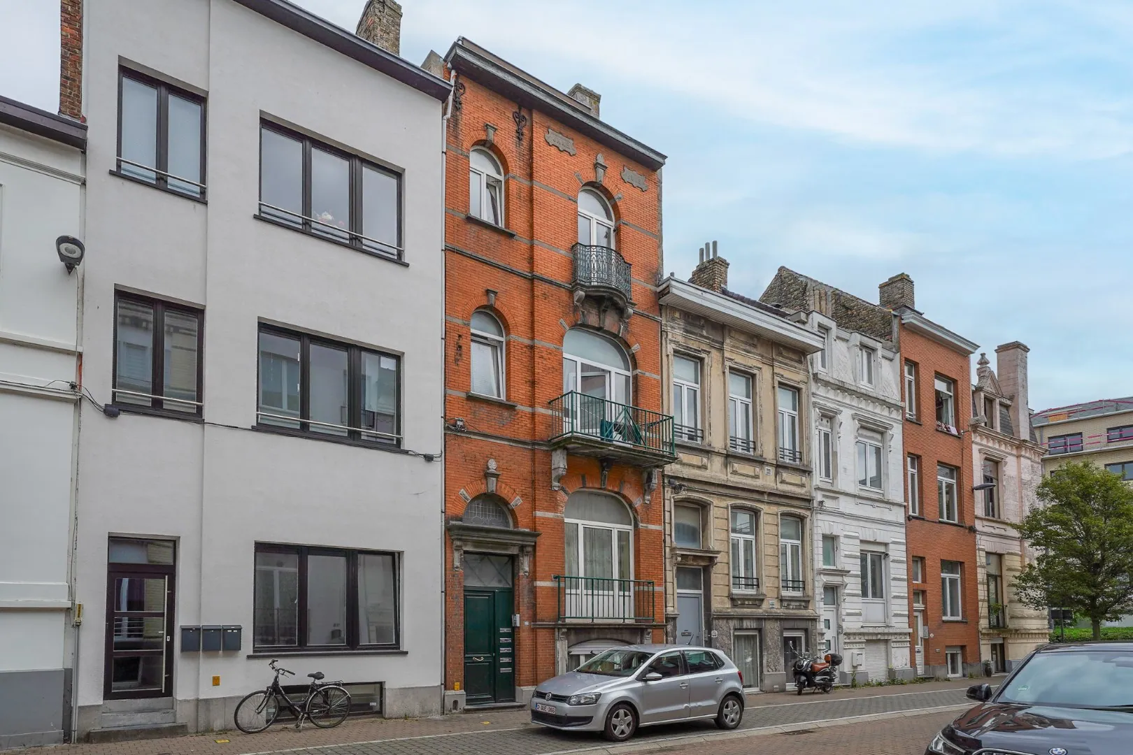 Te renoveren opbrengsteigendom in centrum Oostende