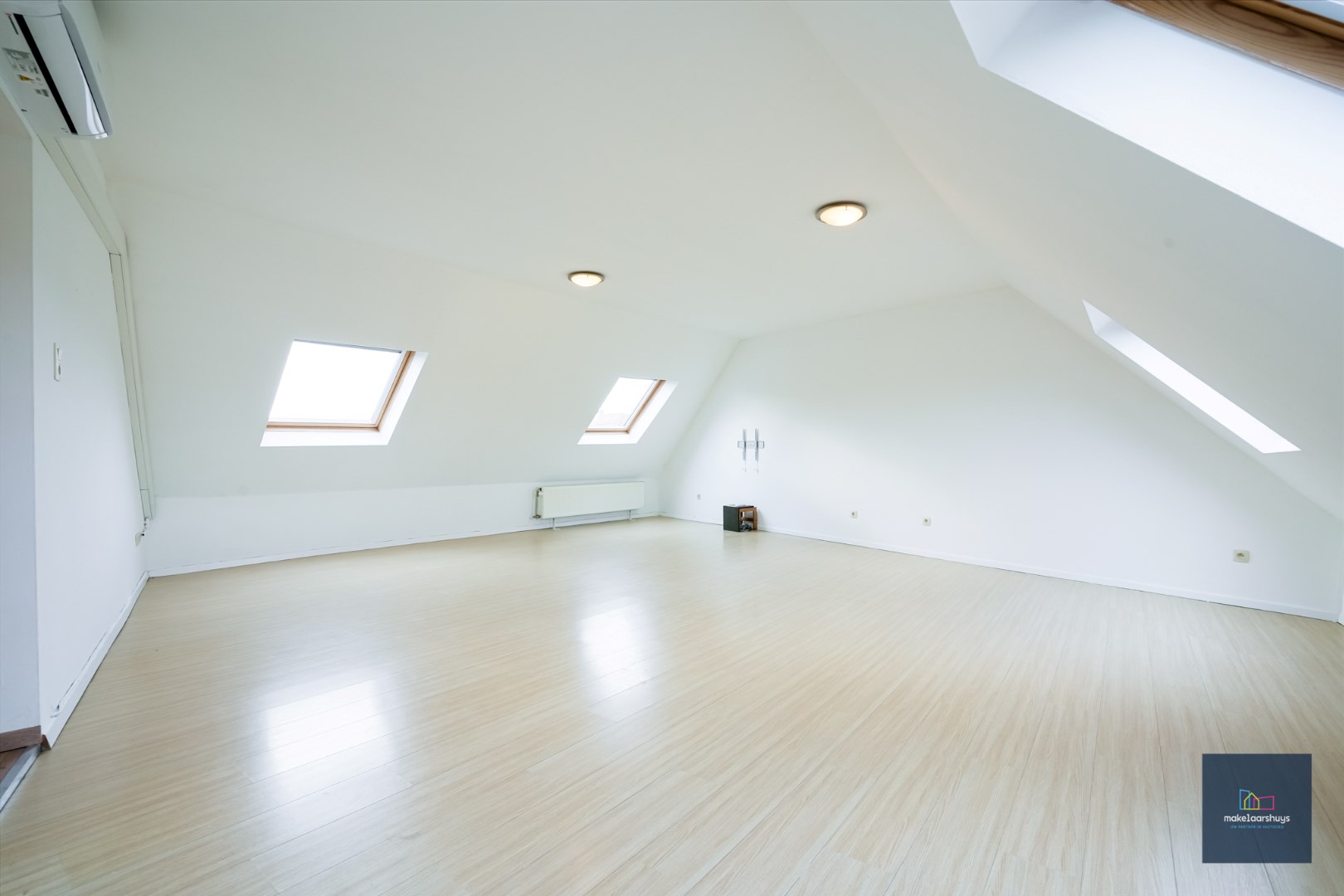 Rustig gelegen dakappartement nabij het centrum van Gentbrugge 