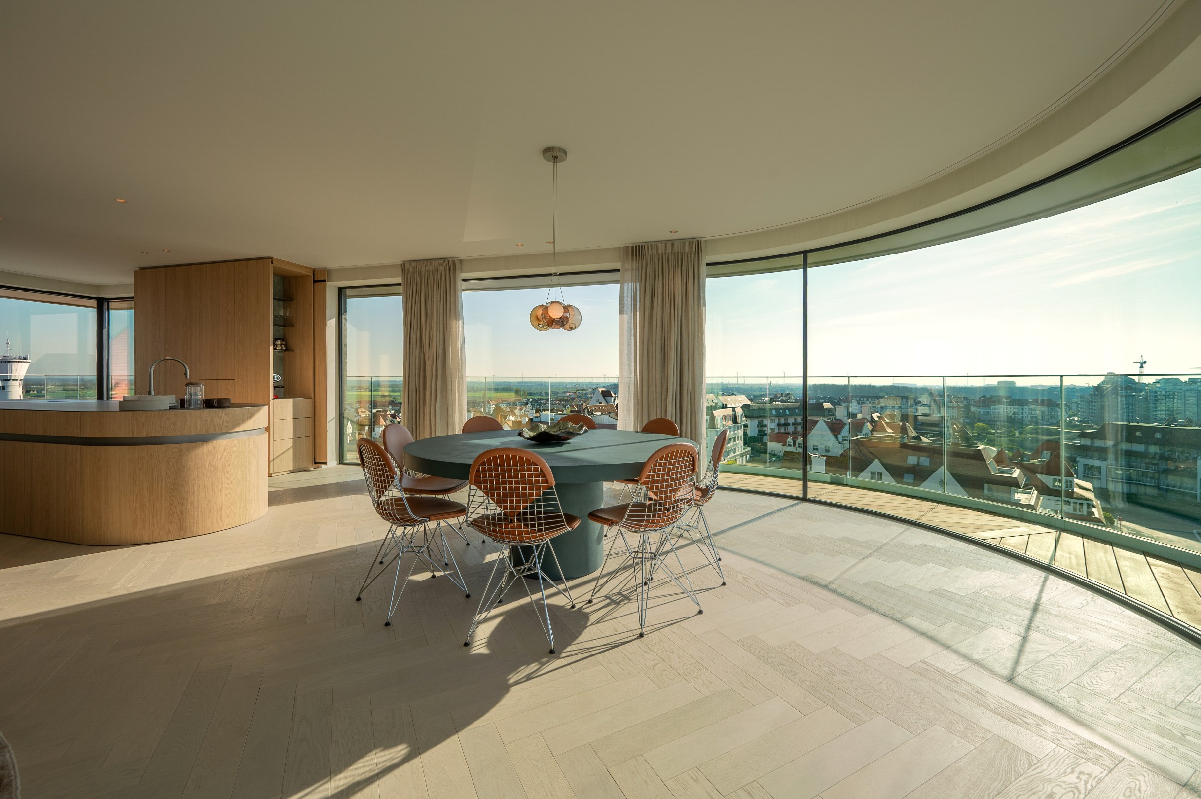 Appartement en duplex exceptionnel à vendre avec vue panoramique dans la résidence Duinrésidence. 