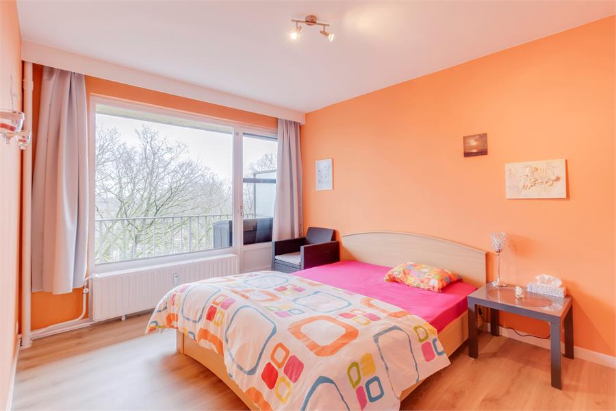 Unieke opportuniteit: instapklaar en lichtrijk appartement in rand van Gent 