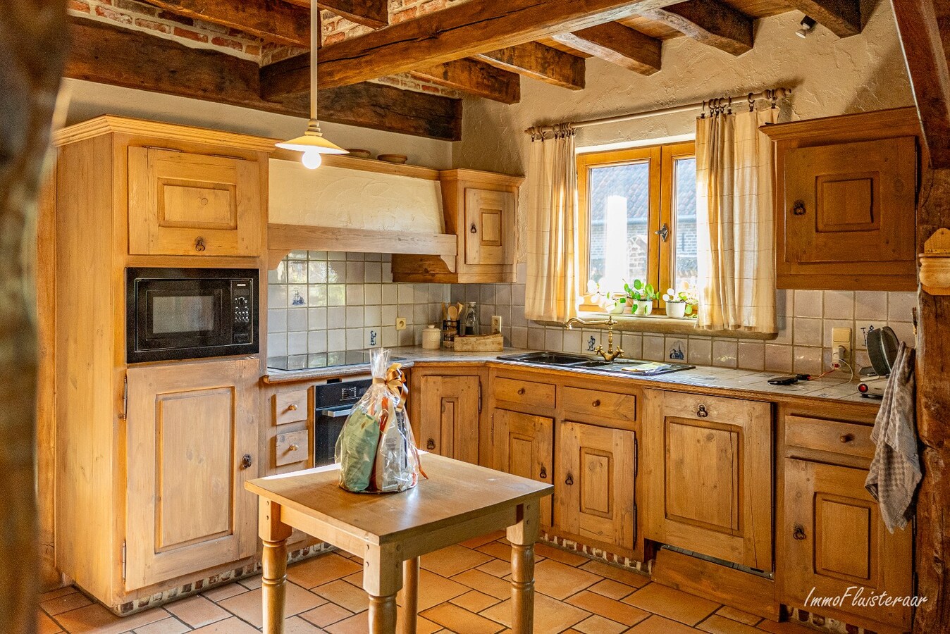 Charmante woning met weide op ca. 2,5 ha te Hechtel-Eksel 