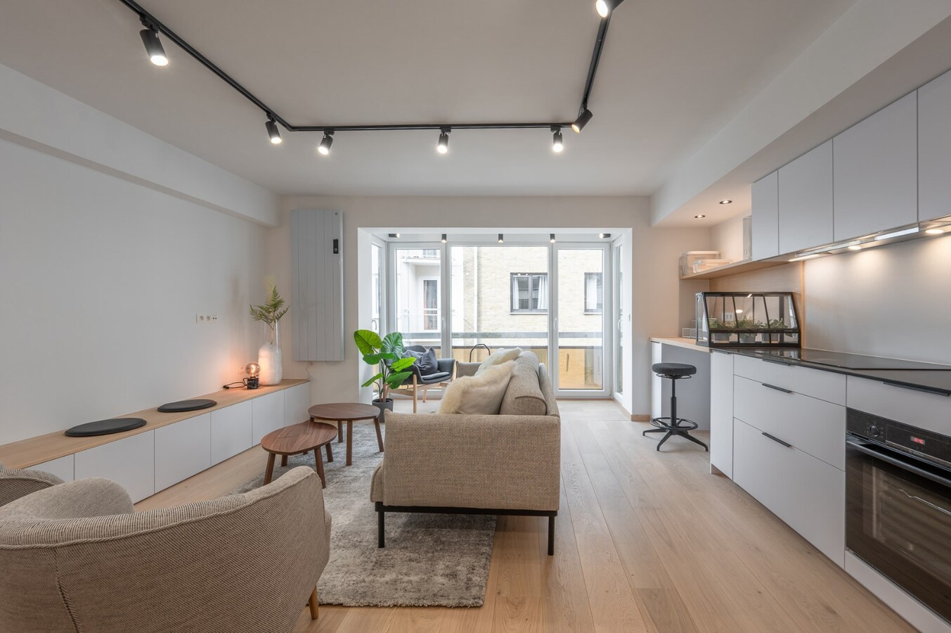 Zeer leuk, volledig gerenoveerd en ingericht vakantieappartement te Duinbergen 