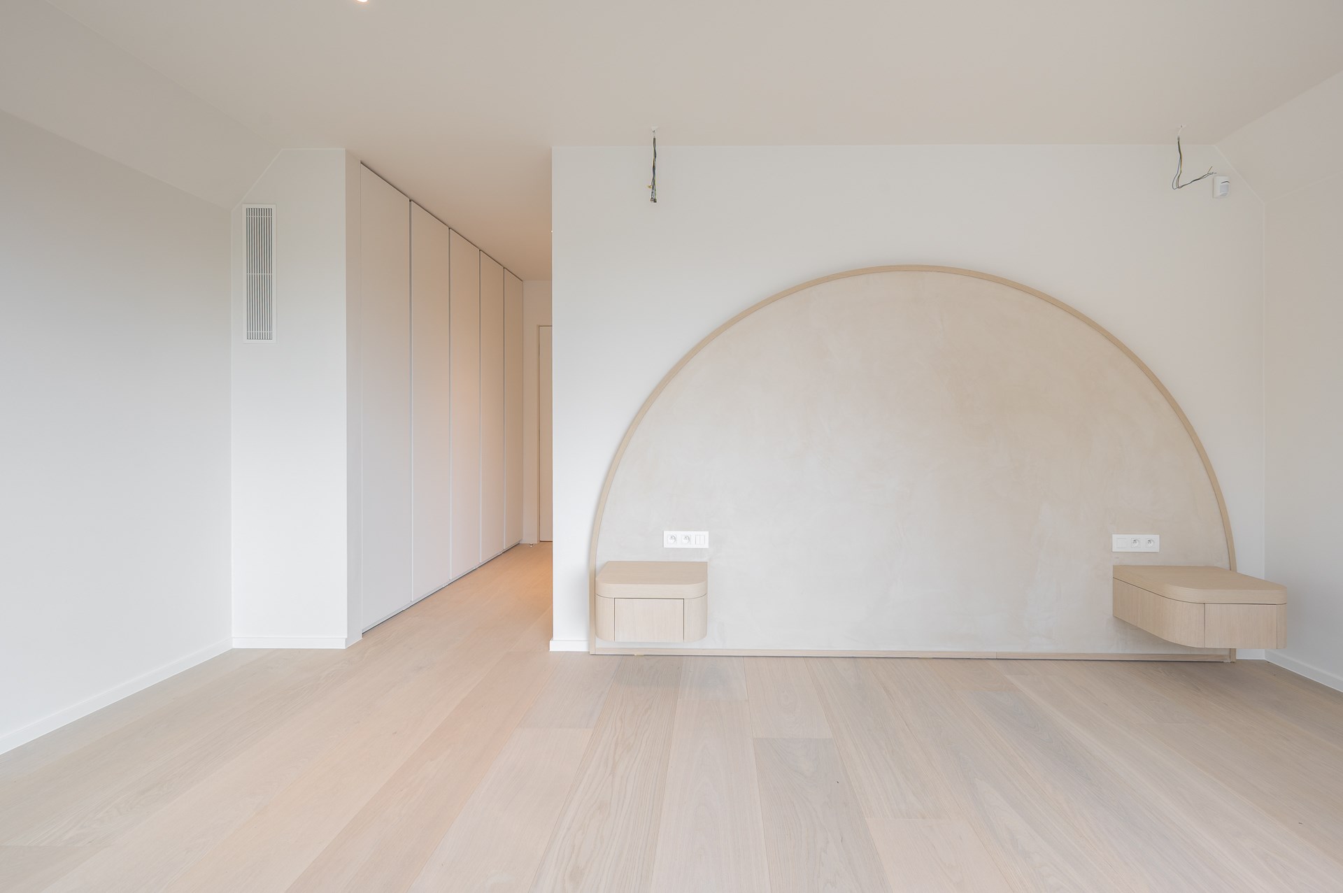 Luxueuze volledig afgewerkte nieuwbouwvilla gelegen aan de rand van het Zoute. 