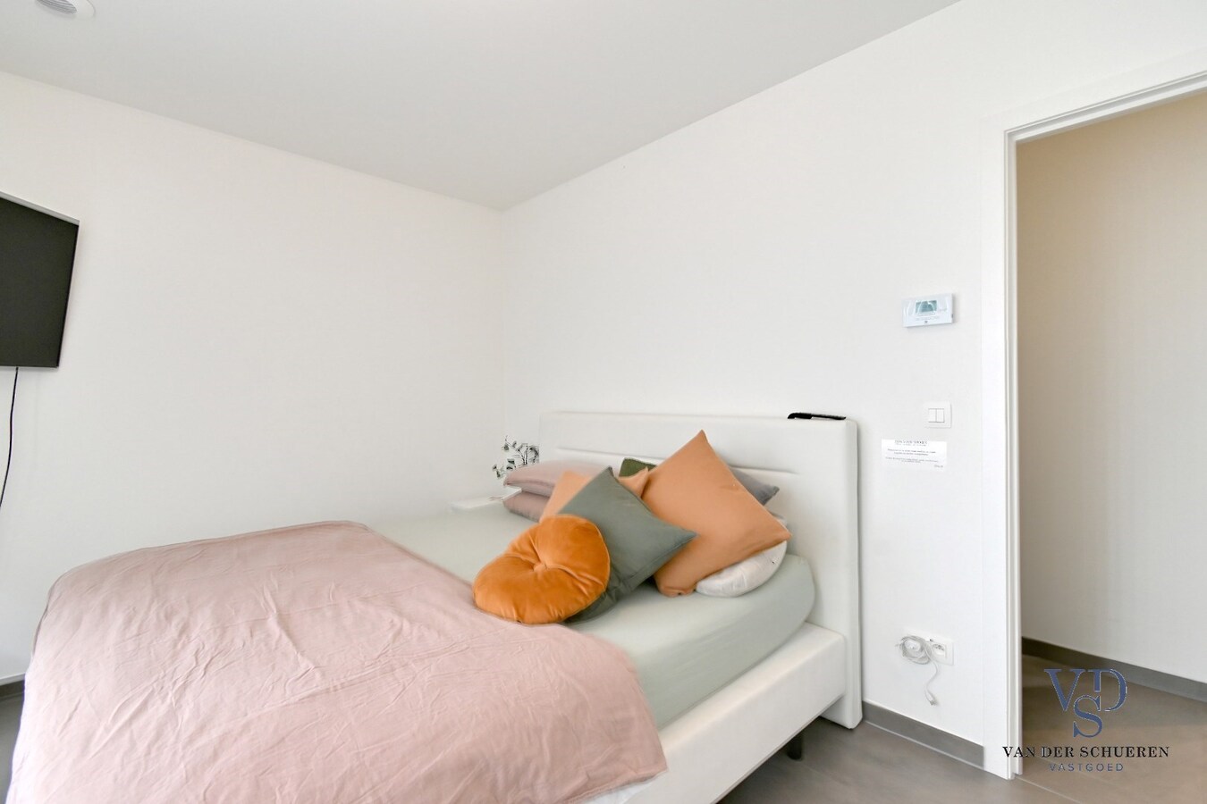 Unieke woning mét tuin in Eke. 