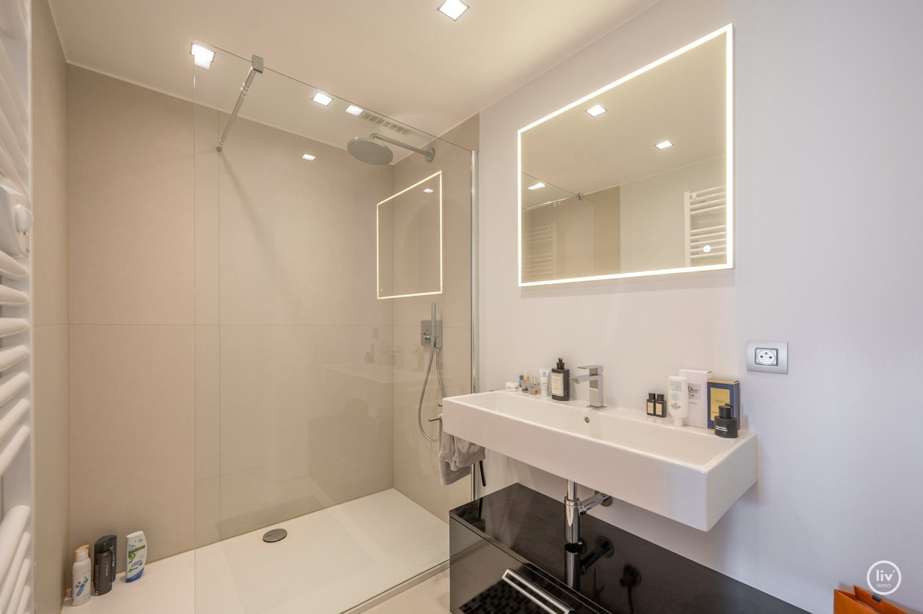 Gezellig appartement met één-slaapkamer (mog. tot aankoop van een inpandige garagebox) 