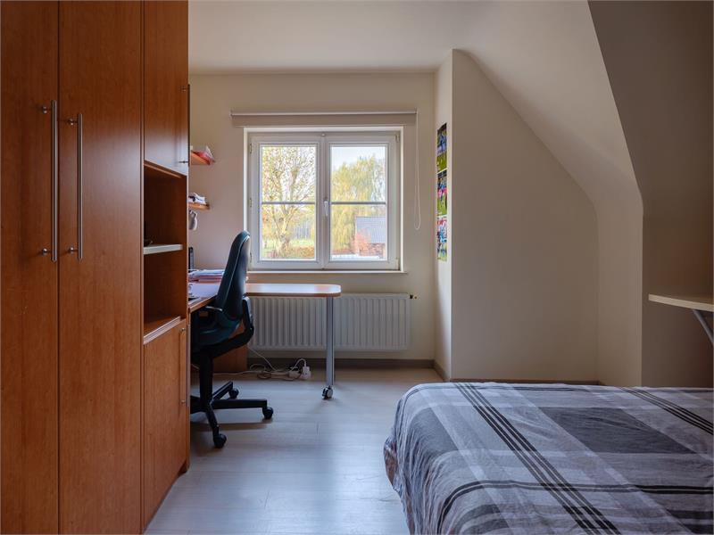 Villa-landhuis met prachtig zicht op uitgestrekte achterliggende velden 