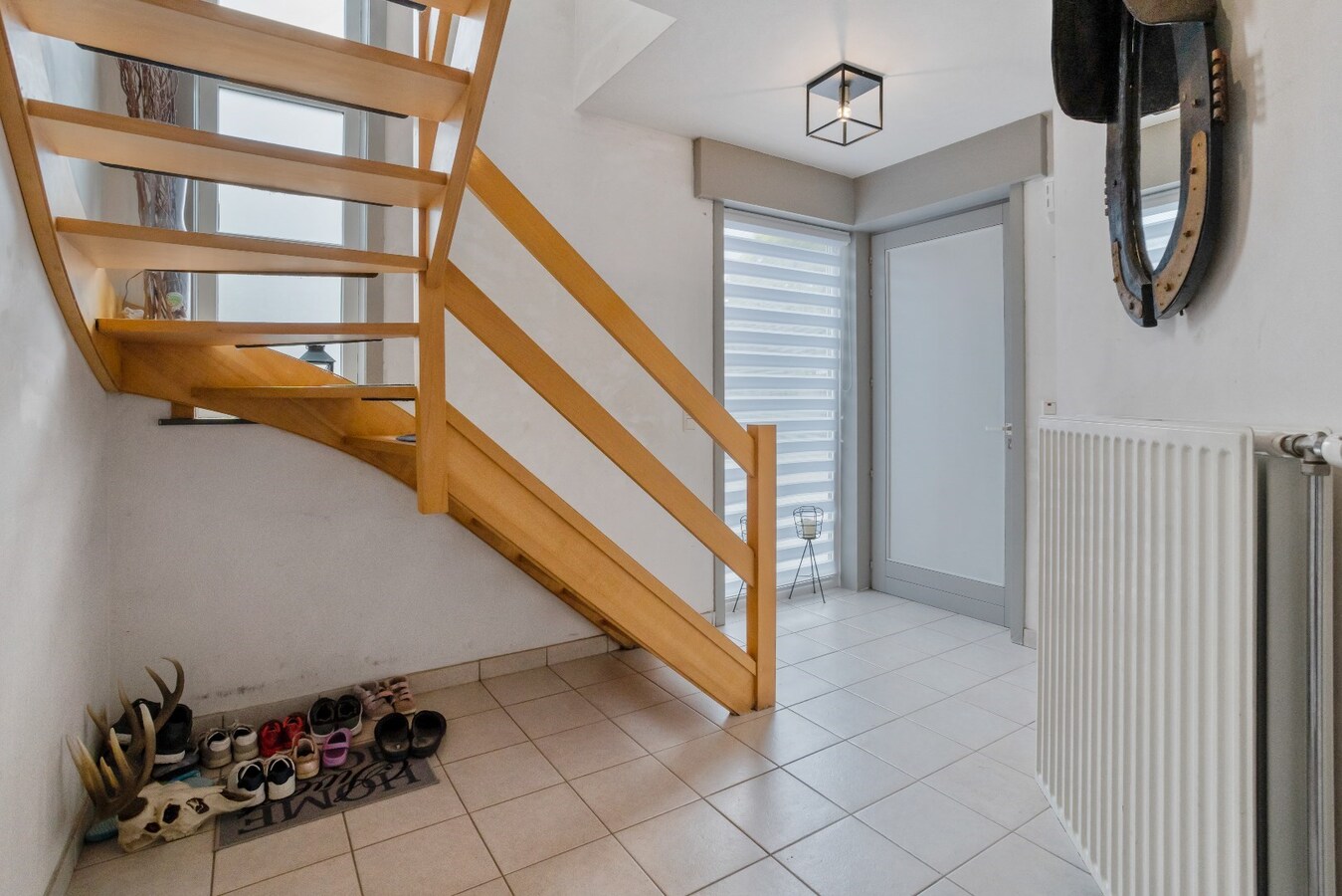 Centraal gelegen, halfopen woning op perceel 624m² 
