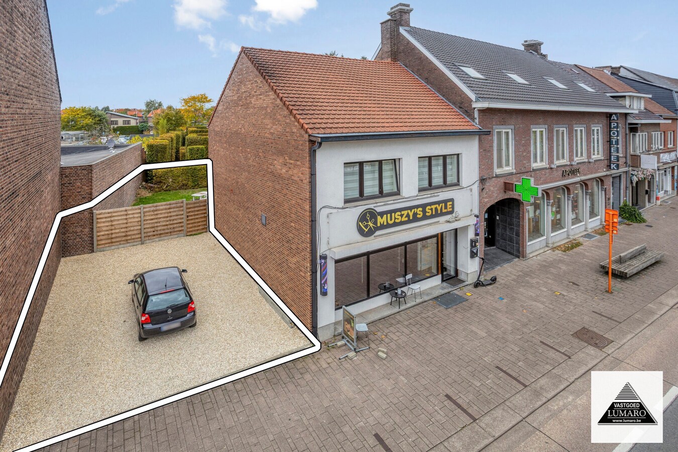 STALENSTRAAT: Perceel grond – 7,11m breed 