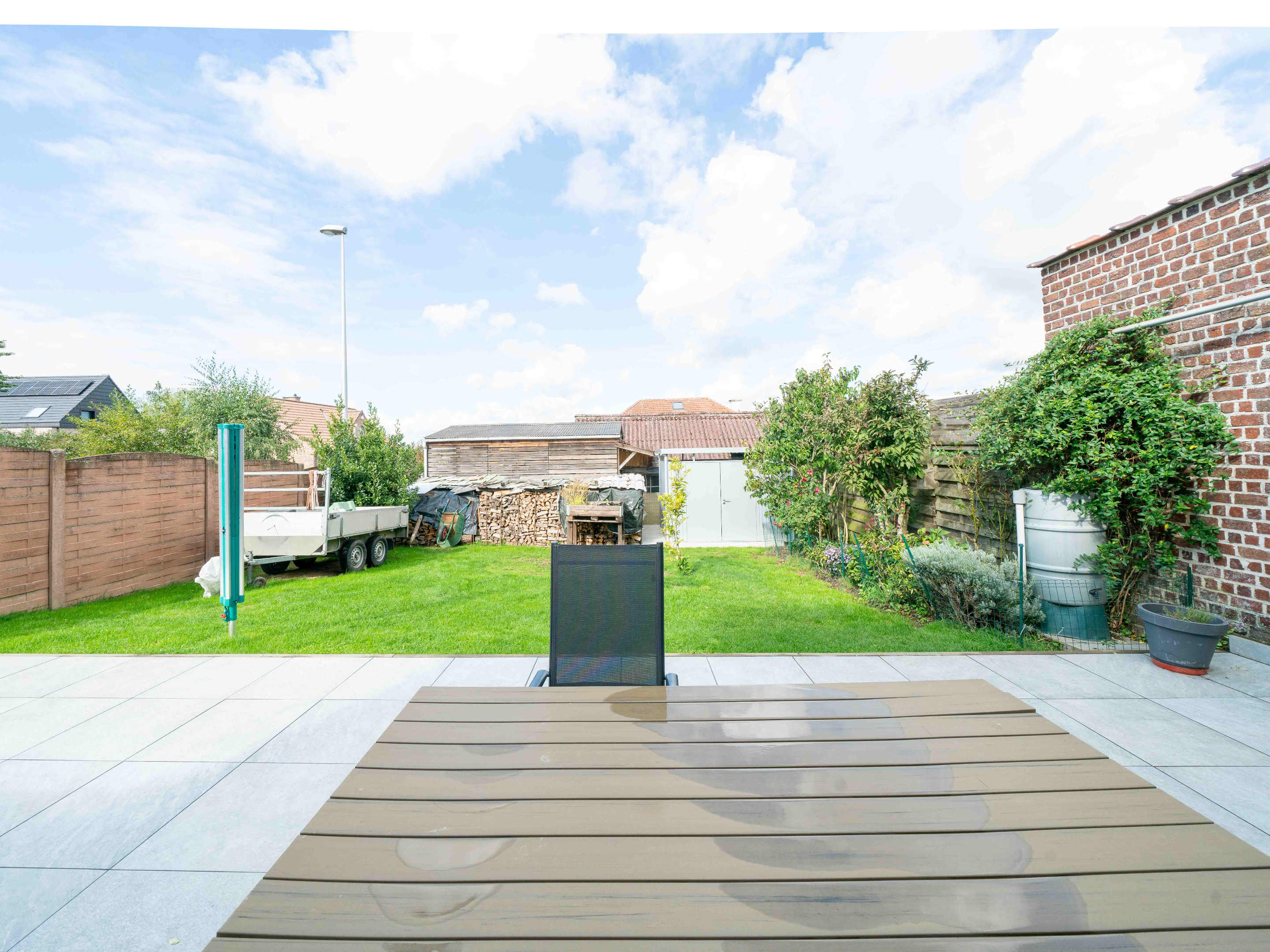 Zeer ruime gezinswoning met 4 slaapkamers en bureel 