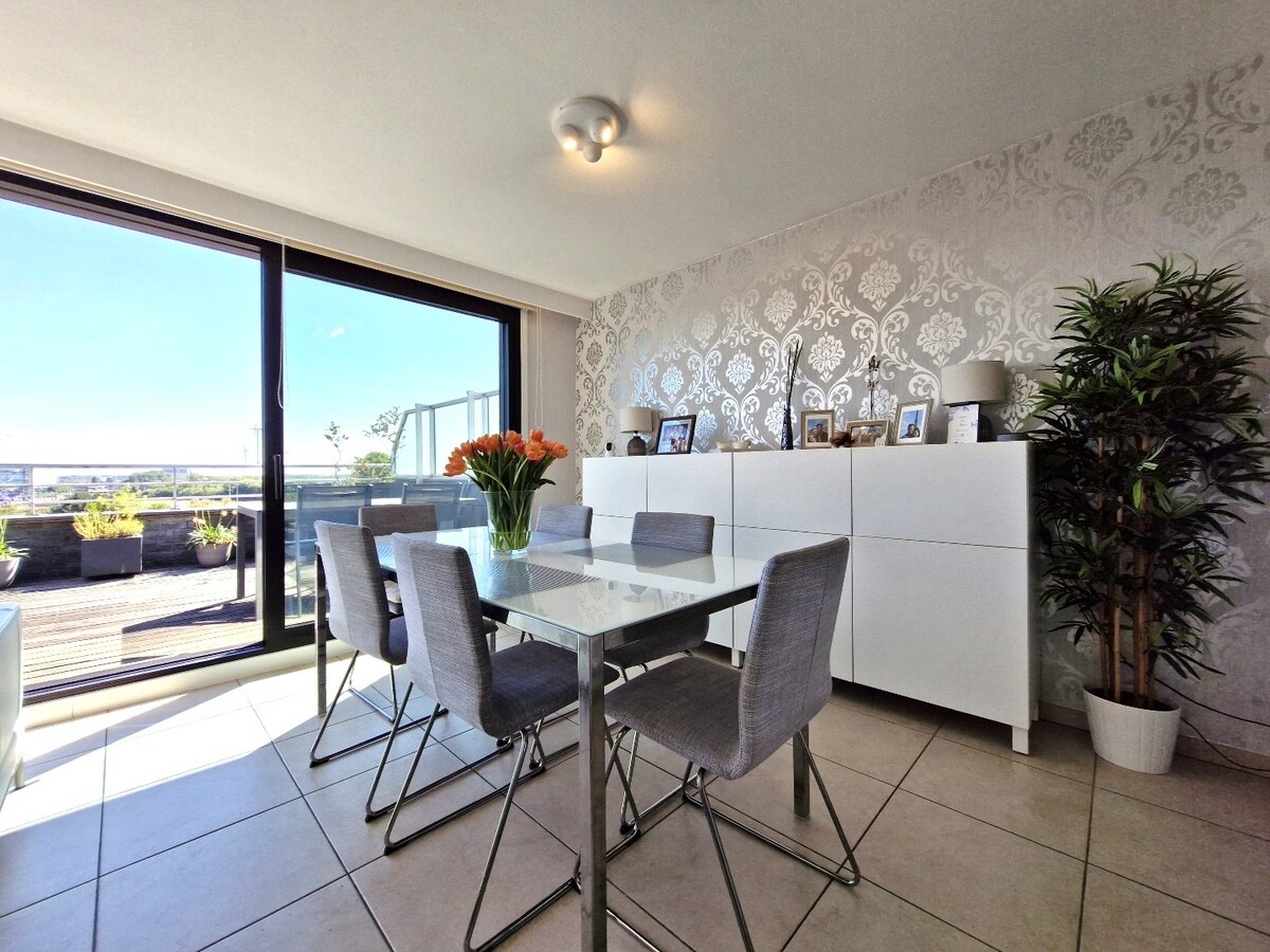 Lichtrijk appartement met groot zonneterras te Zeebrugge – op wandelafstand van de zeedijk 