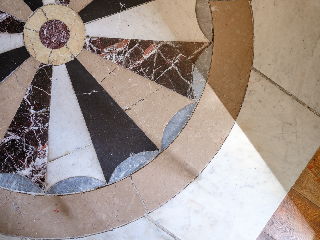 Stijlvolle gezinswoning met bijzondere accenten 