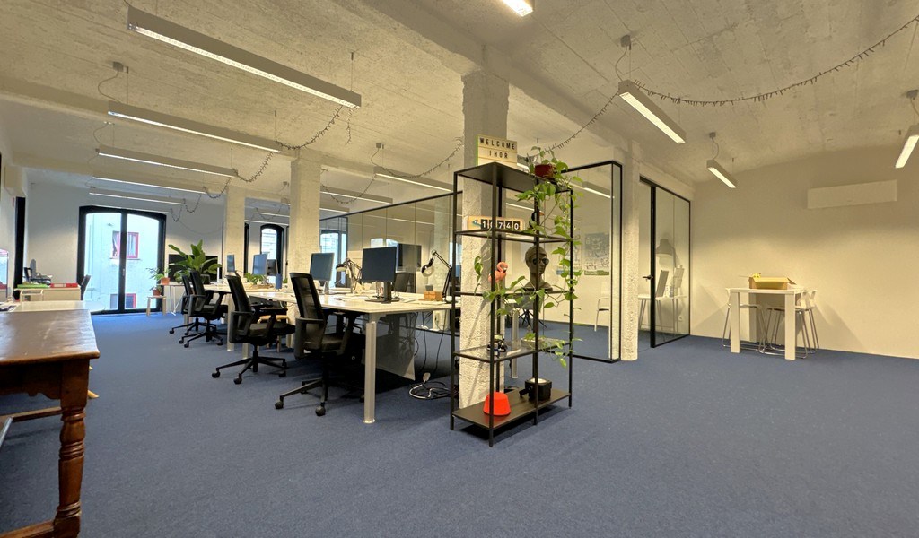 Kantoren en showrooms te huur Valkeniersnatie in Antwerpen