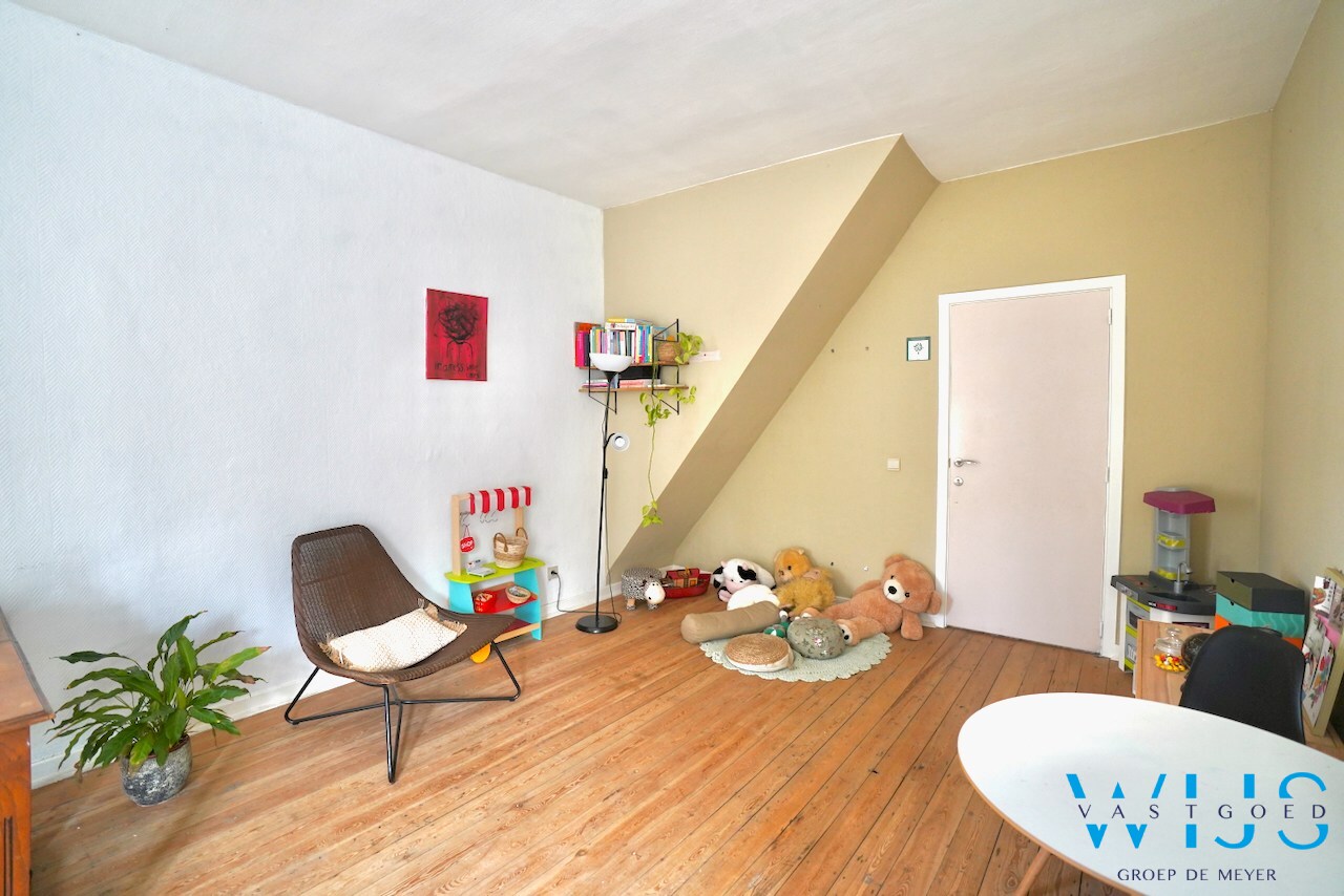 Multifunctionele ruimte in prachtig herenhuis te Doornzele ! 