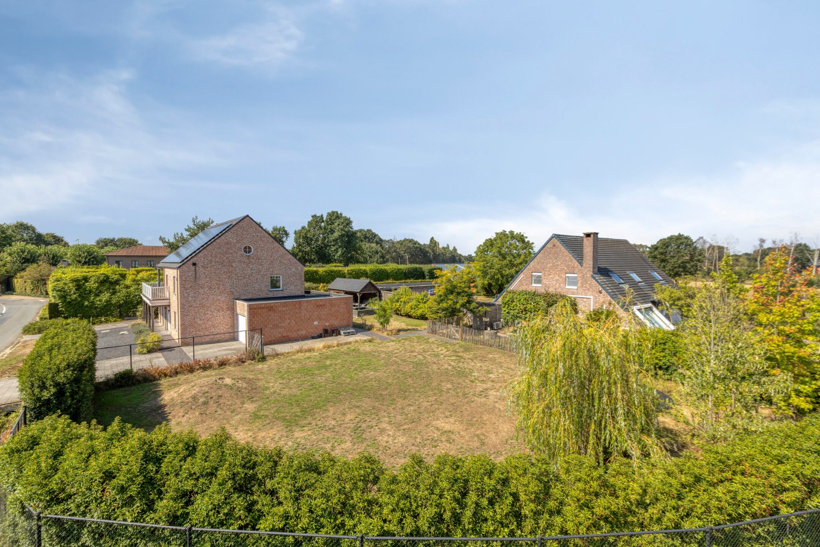 Bouwgrond van 7 are en 63 ca. voor open bebouwing in Geel 