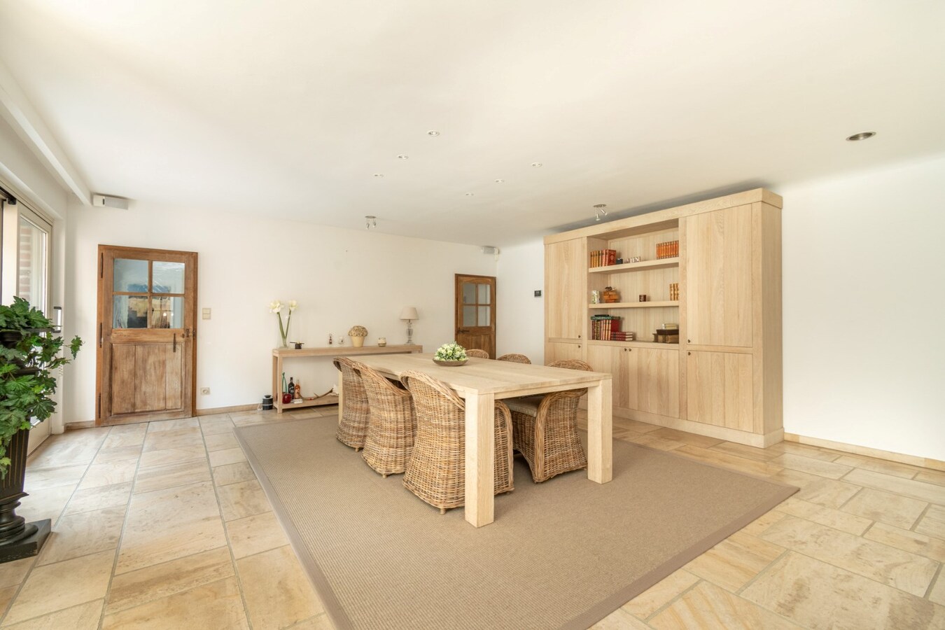 Gelijkvloersvilla op een perceel van 3.500 m² op een toplocatie te Schilde 