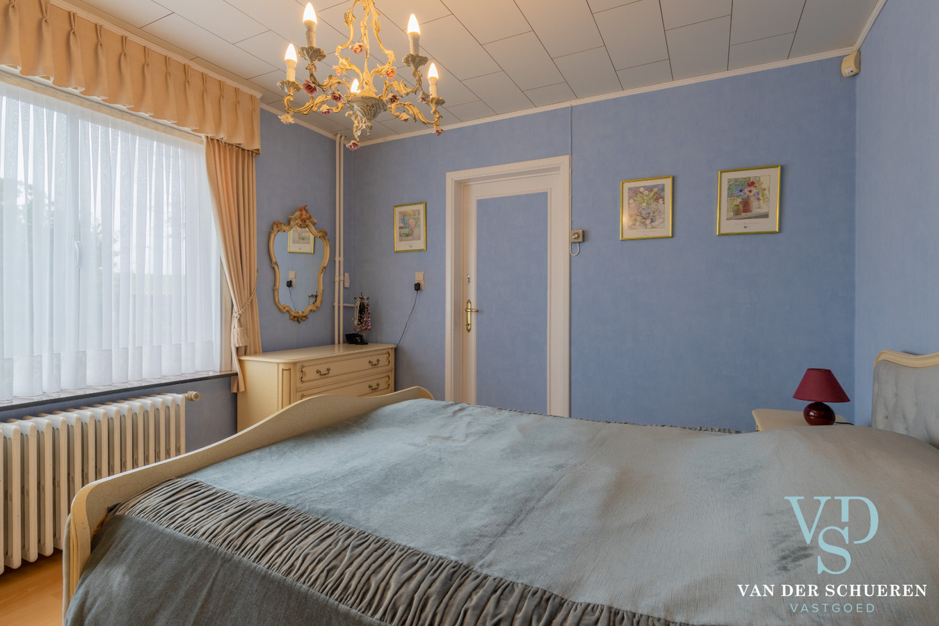 Exceptioneel gelegen eigendom in Makkegem. 