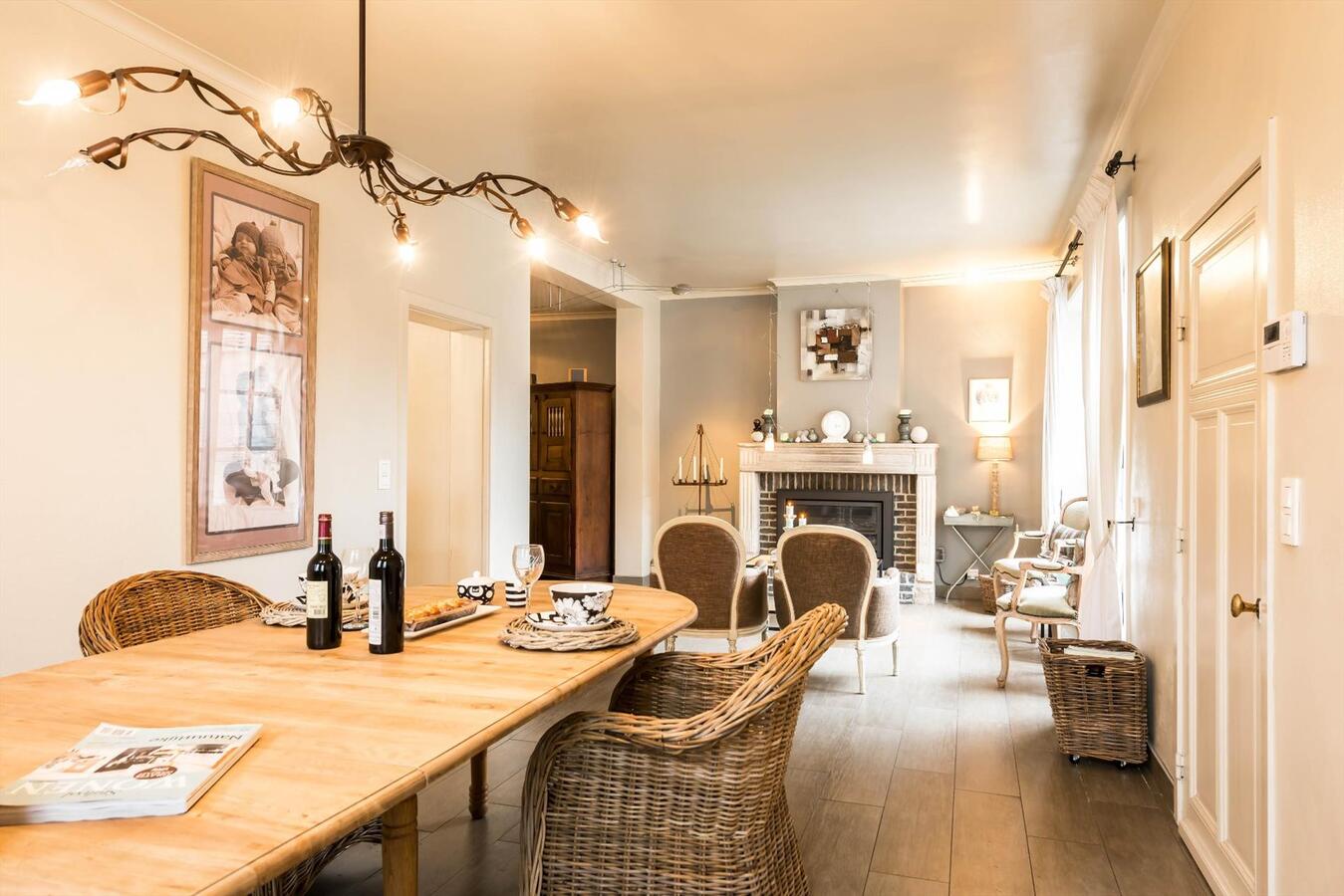 Klassevolle herenwoning met praktijkruimte 