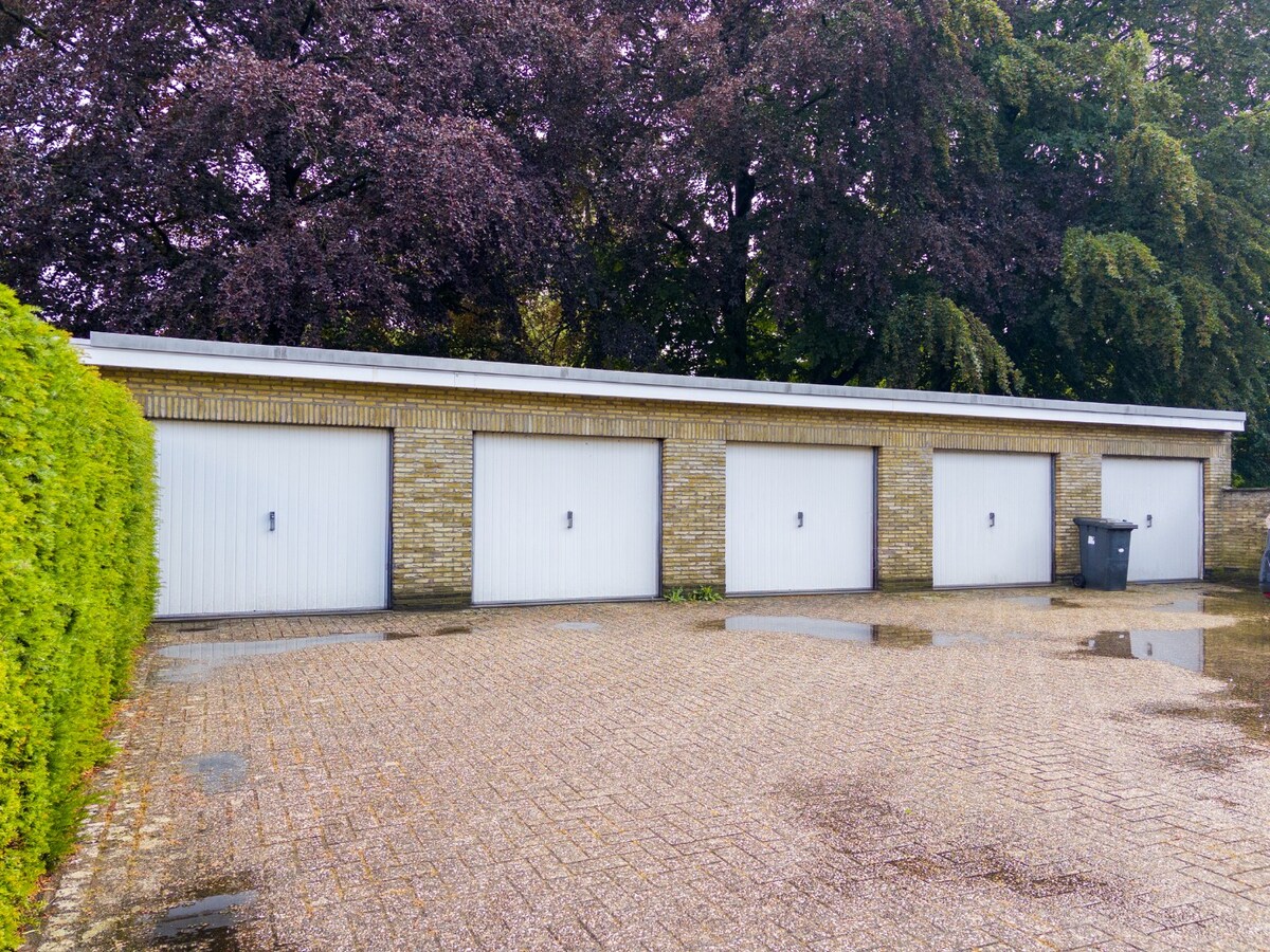 Met optie - reservatie - Garage box - Brasschaat