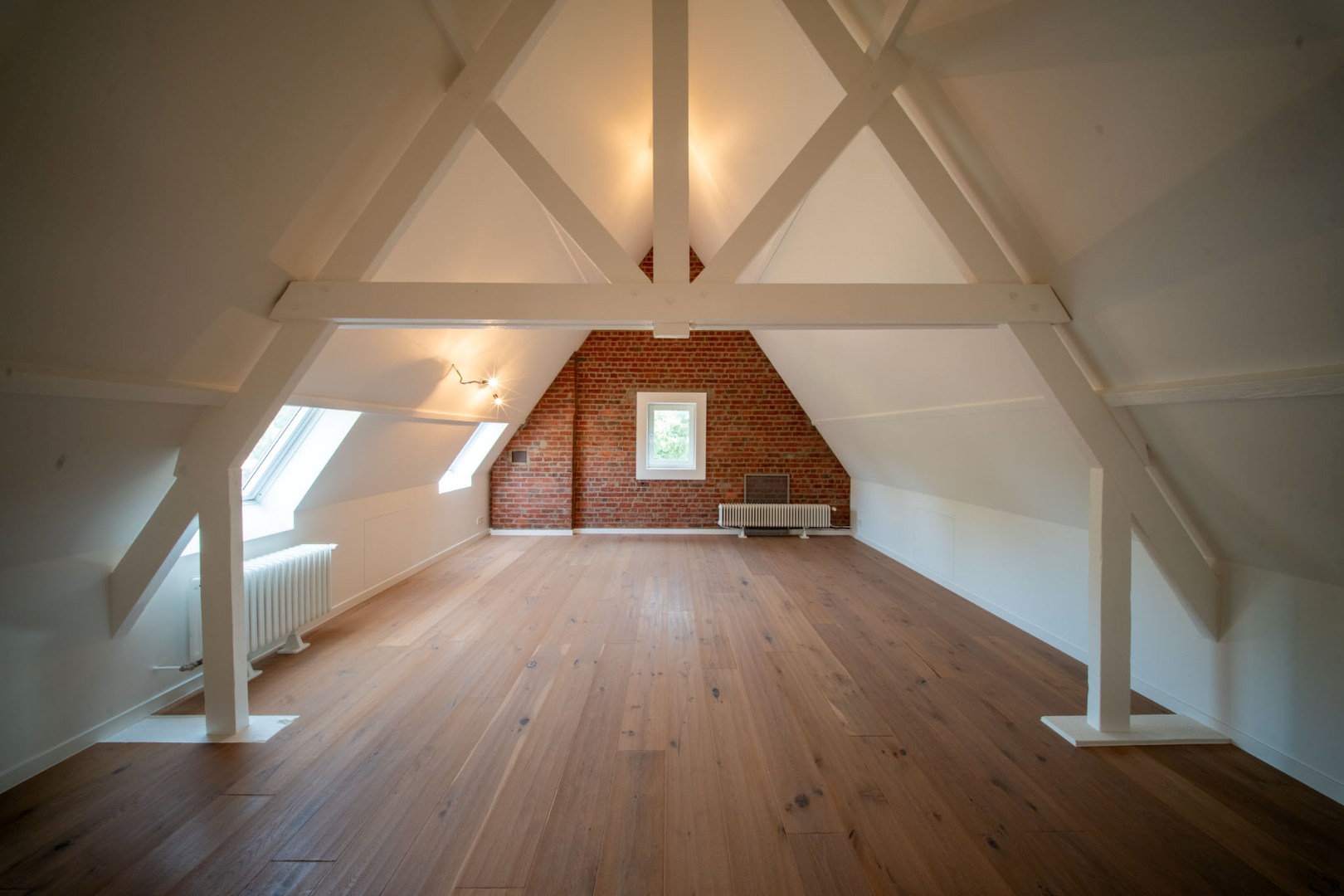 Statige villa met tal van mogelijkheden op een boogscheut centrum Waregem 