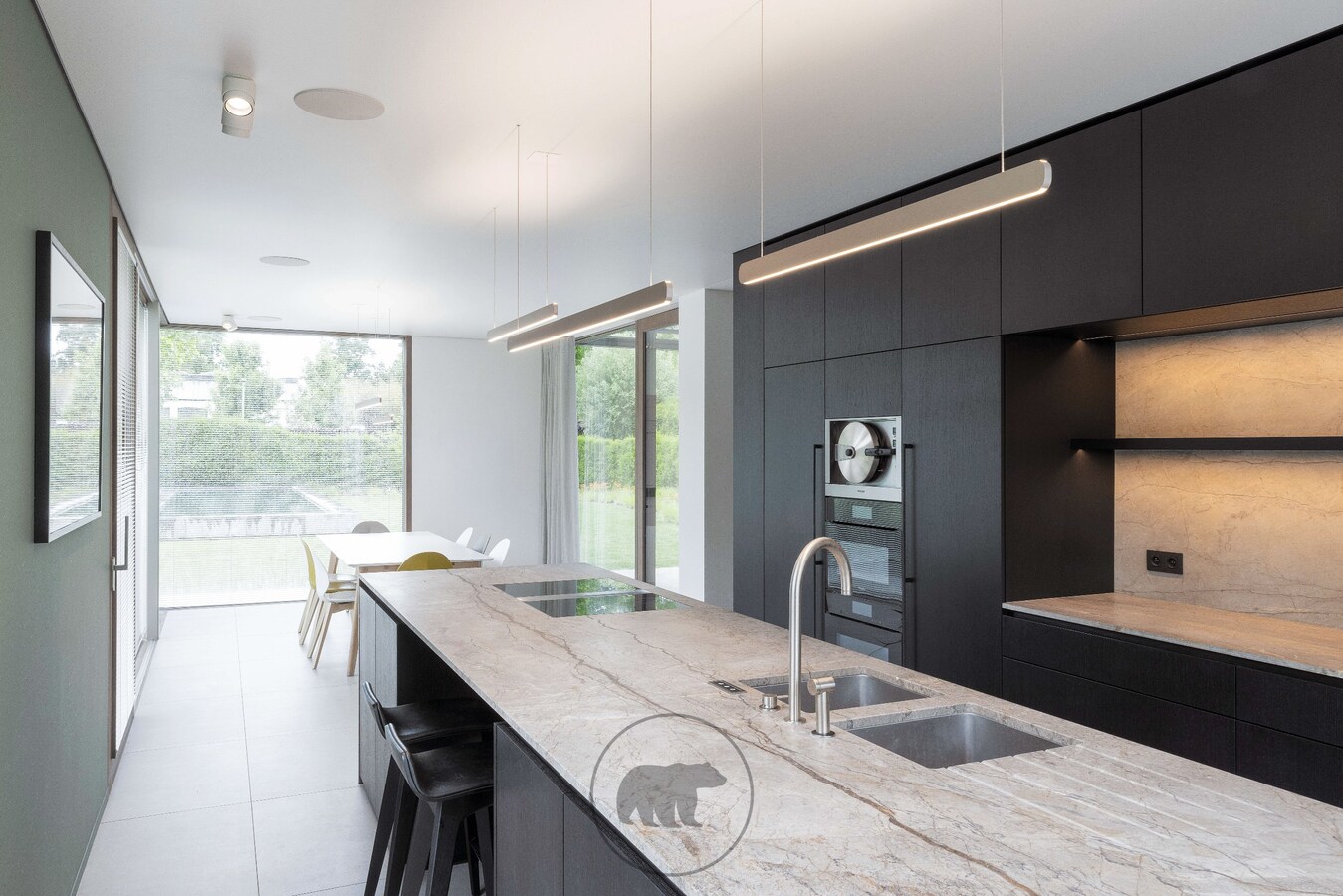 Exclusieve nieuwbouwvilla op residentiële droomlocatie te Kortrijk 