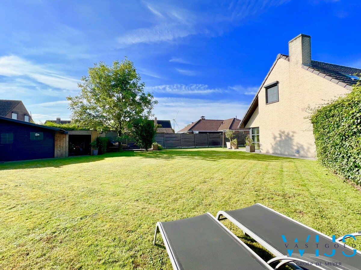 Stijlvolle alleenstaande woning te Ertvelde/ Rieme 