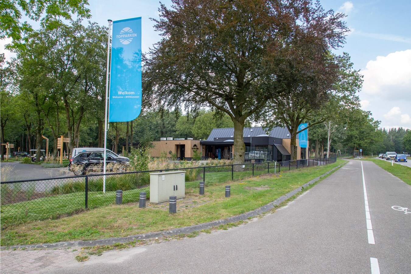 Vrijstaande recreatiewoning met 3 slaapkamers op resort 'De Brabantse Kempen'. 