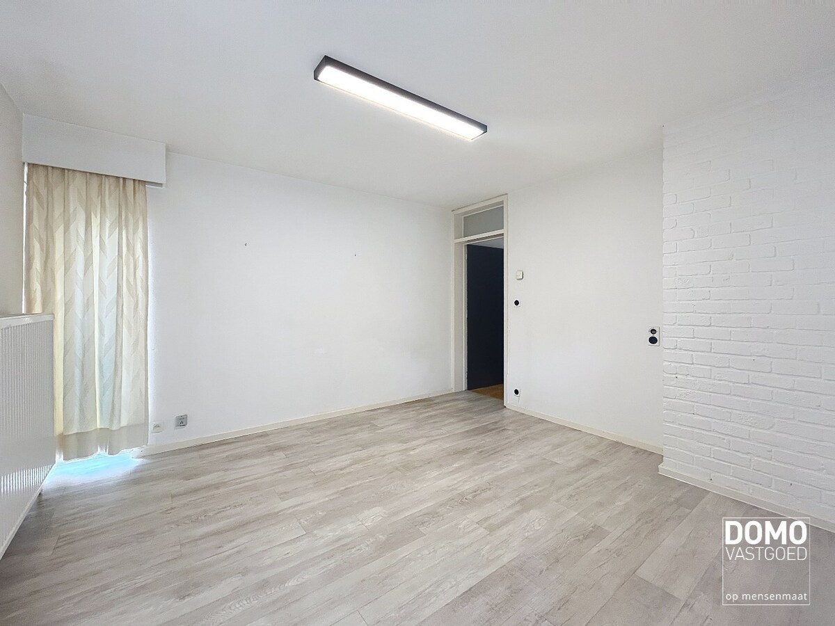 Open bebouwing met karakter, ruimte en tuin op topligging te Schulen 