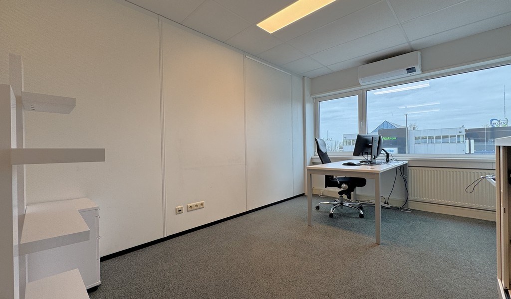 Kantoor te huur vlakbij E313/E34 in Wommelgem